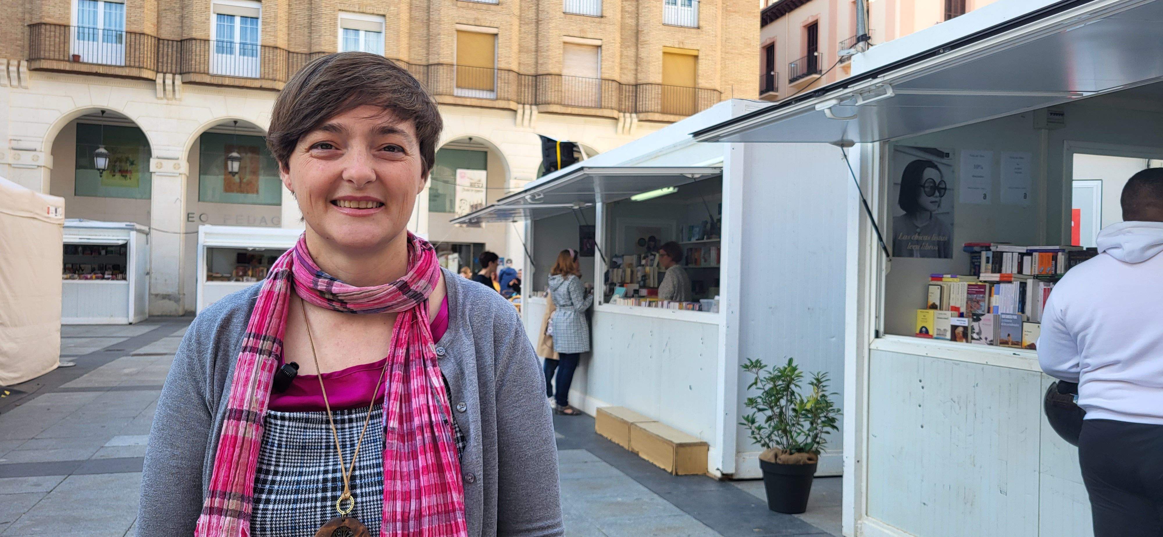  Sandra Araguás, en la 39ª Feria del Libro de Huesca. Foto Myriam Martínez
