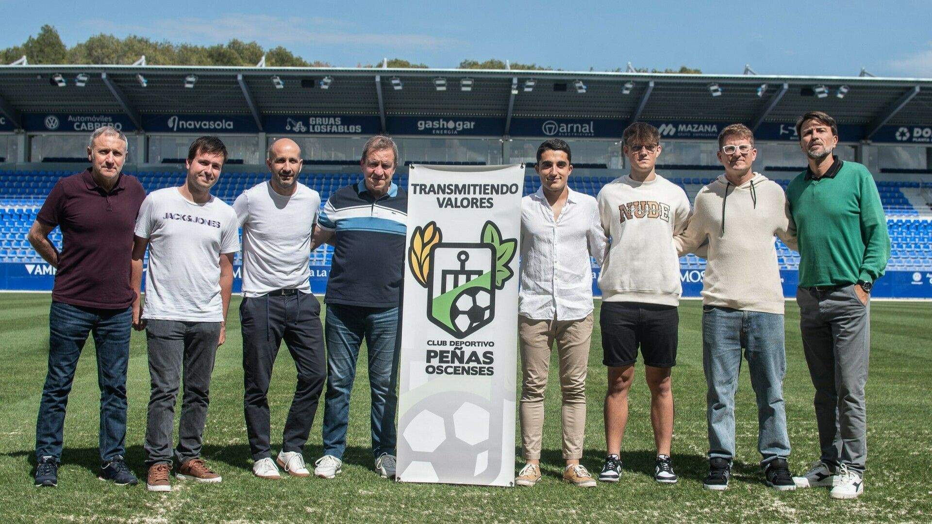 Presentación del nuevo proyecto del Peñas Oscenses con Joaquín Ponsa al frente.