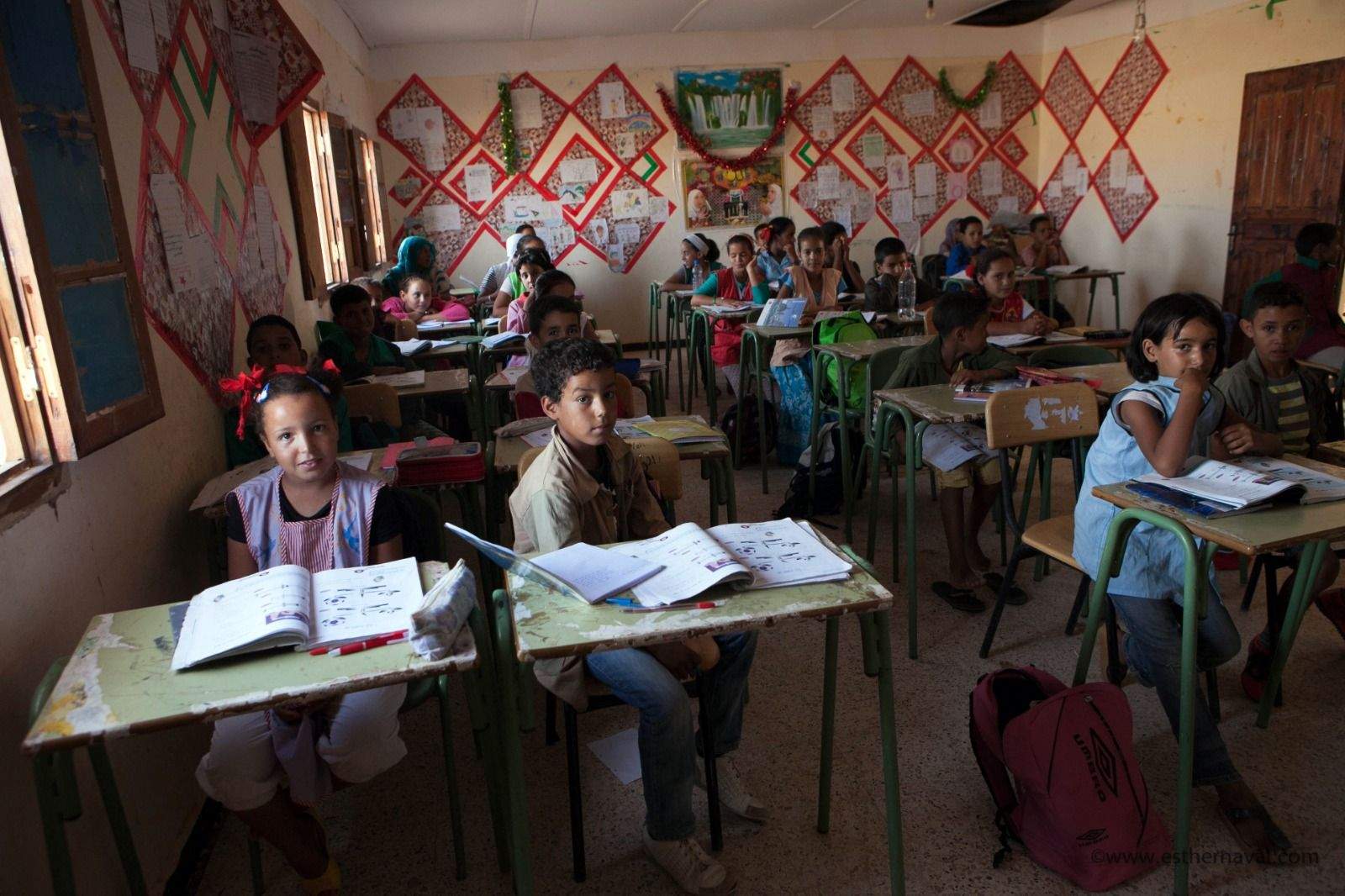 Niños saharauis en un colegio.