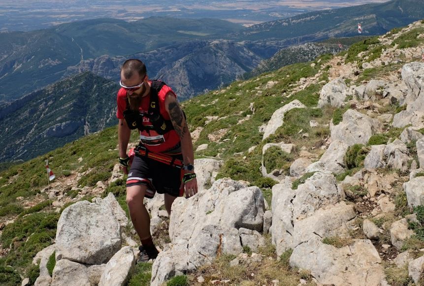 Más de doscientos corredores participan este domingo en el Trail Tozal de Guara. Foto: Peña Guara