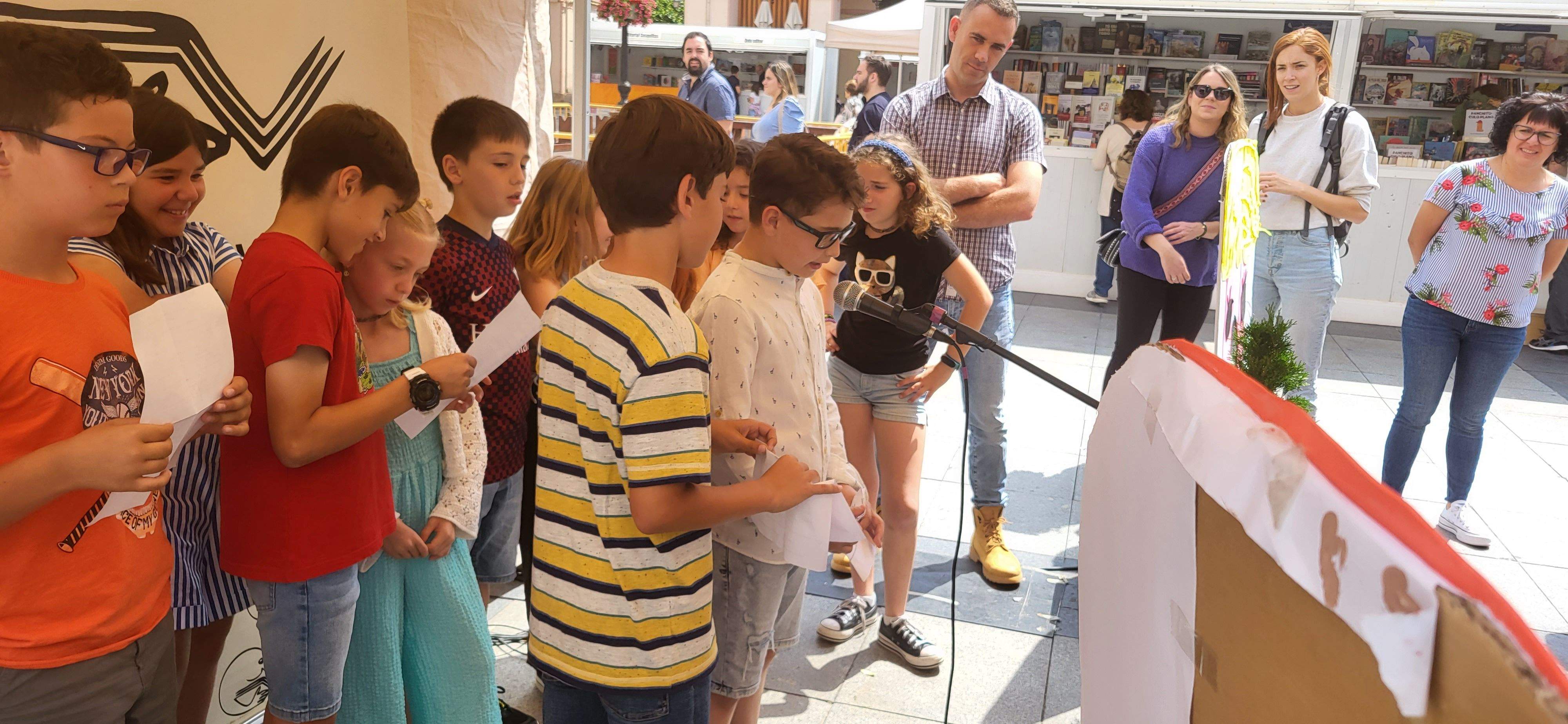 Presentación de "Panchito culo plano" en la Feria del Libro de Huesca. Foto Myriam Martínez
