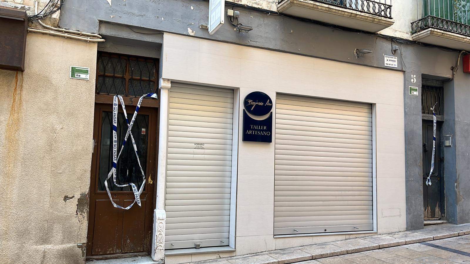 Los efectos del incendio en la calle Villahermosa. Foto Mercedes Manterola