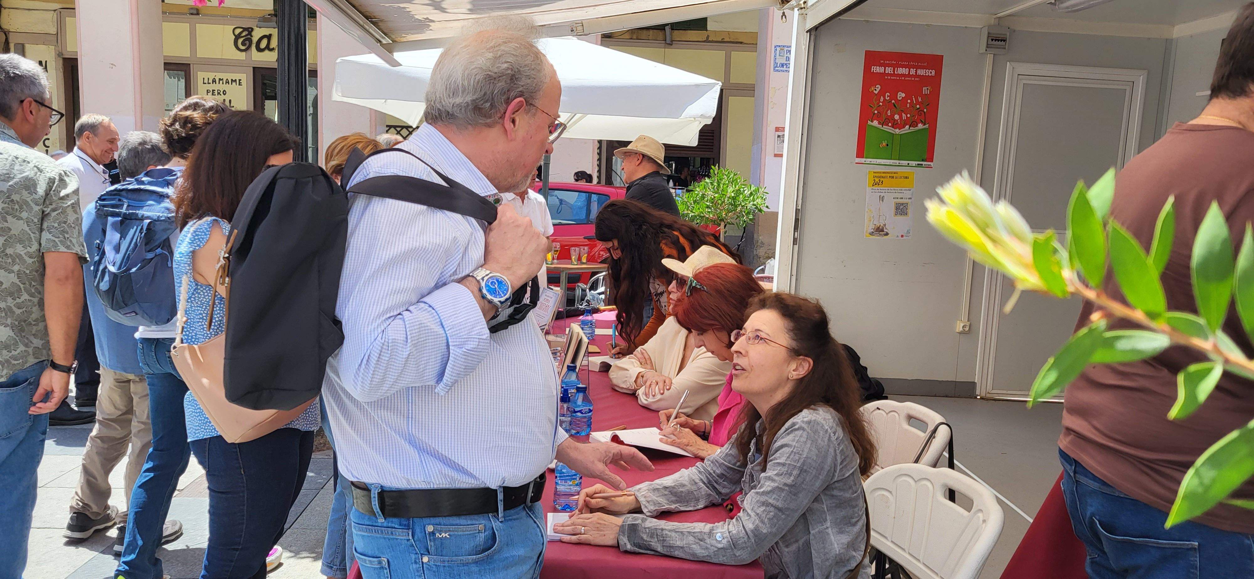 Lourdes Aso Torralba, en la 39ª Feria del Libro de Huesca. Foto Myriam Martínez