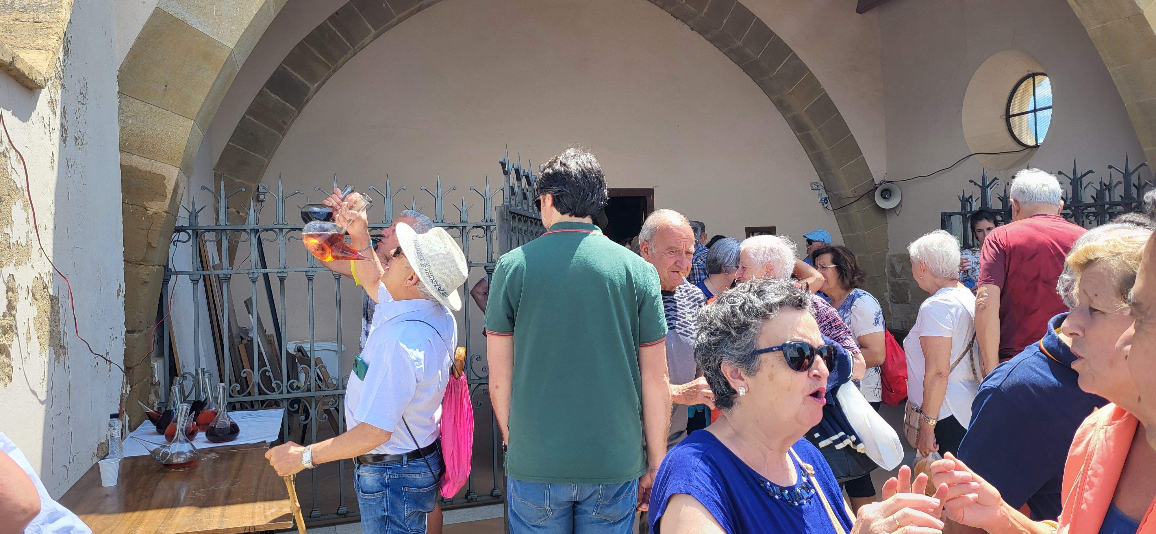 Romería a la ermita de Jara en Huesca. Foto: Mercedes Manterola