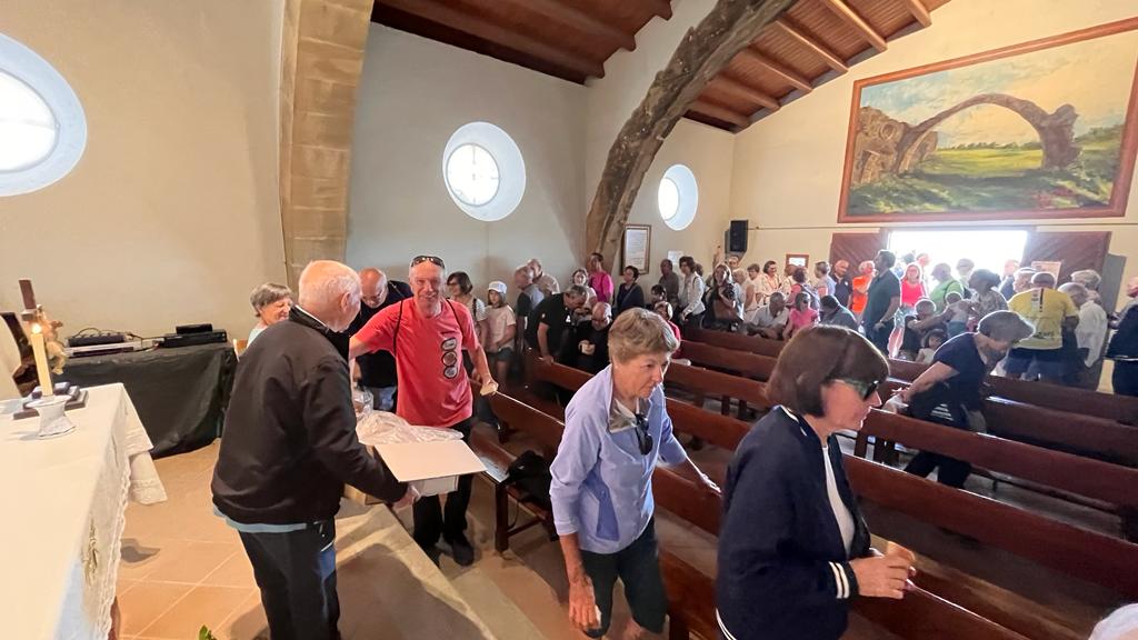 Romería a la ermita de Jara en Huesca. Foto: Mercedes Manterola