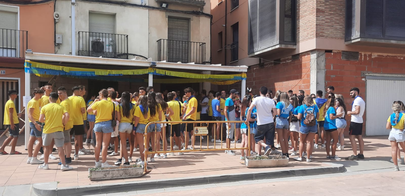 Chupinazo peñista de Ayerbe. Foto Ayuntamiento de Ayerbe