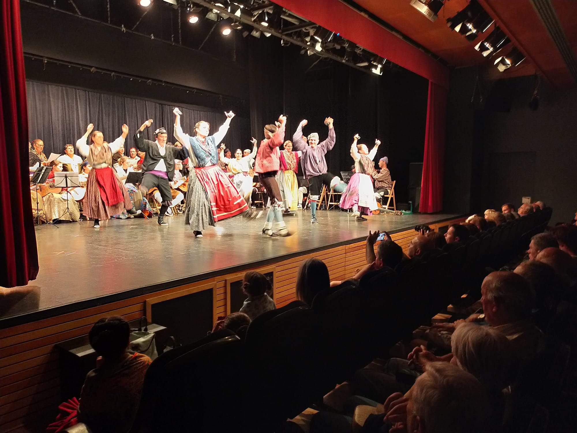 Santa Cecilia celebra el final de curso. Foto  Aída Voces