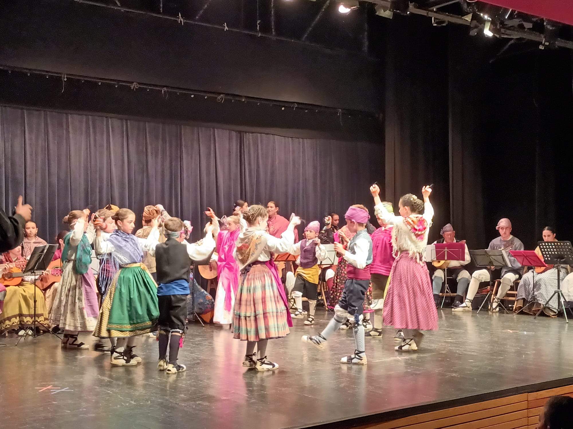 Santa Cecilia celebra el final de curso. Foto Sergio Bercero  