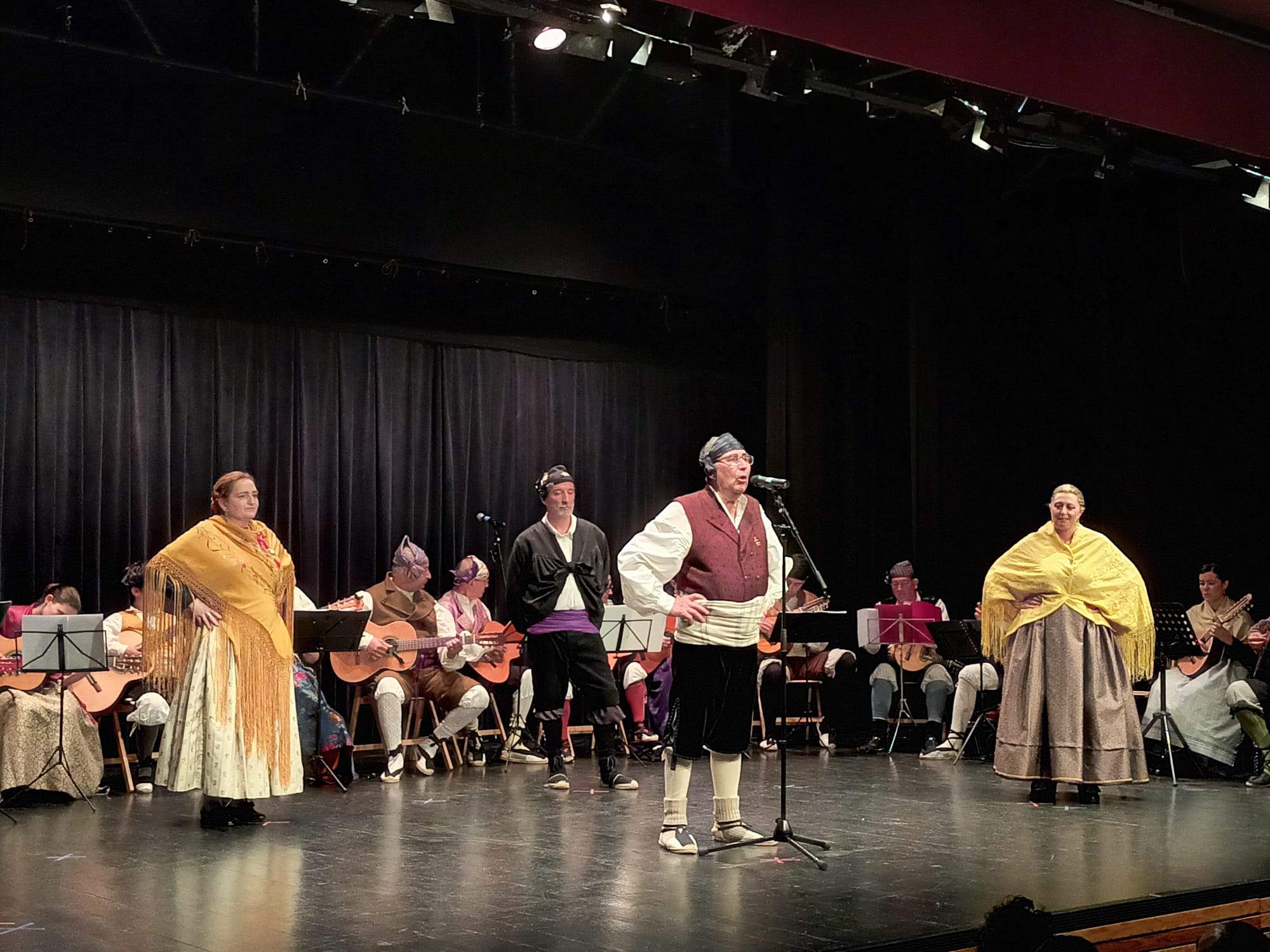 Santa Cecilia celebra el final de curso. Foto Sergio Bercero  