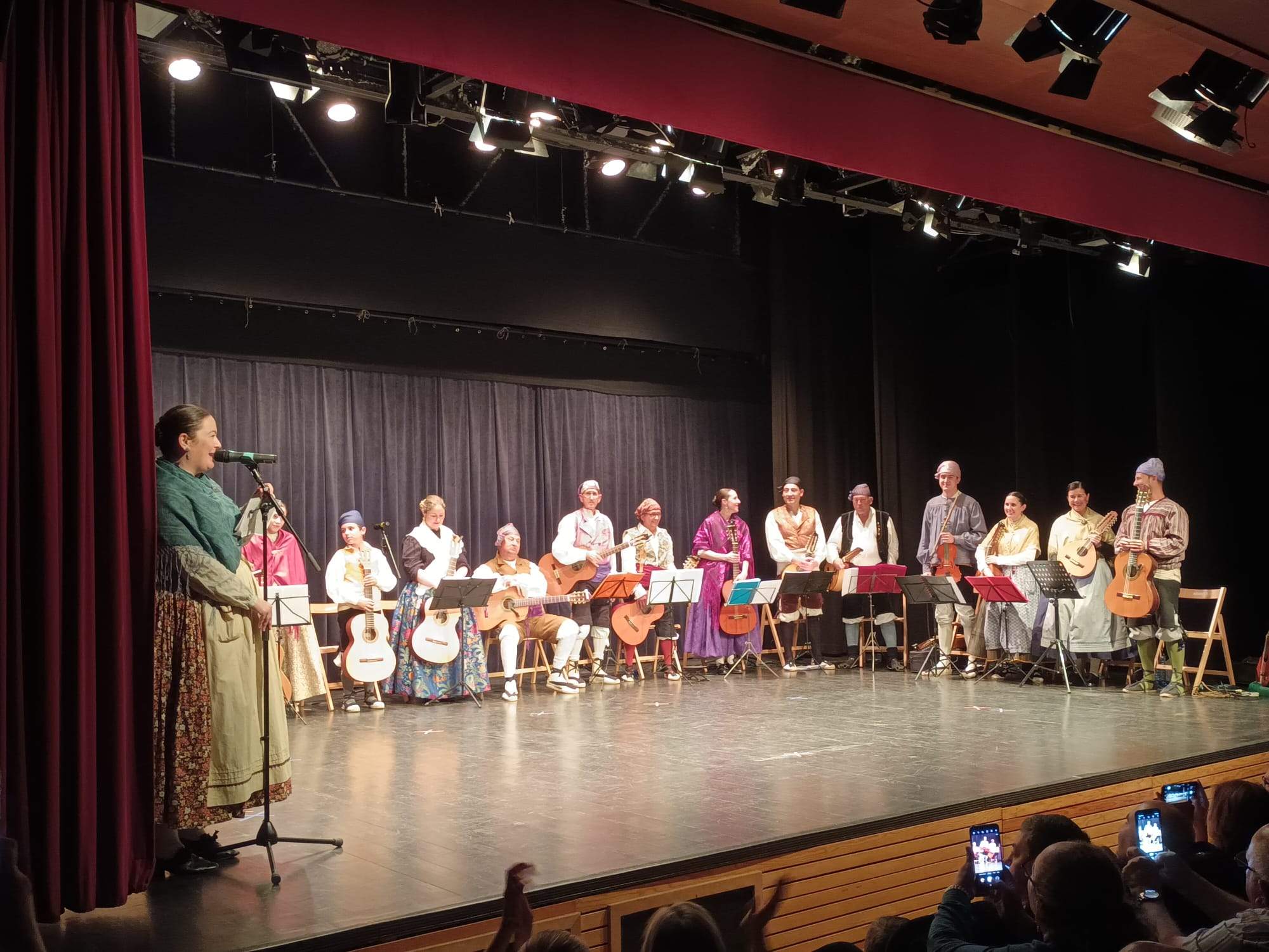 Santa Cecilia celebra el final de curso. Foto Sergio Bercero  