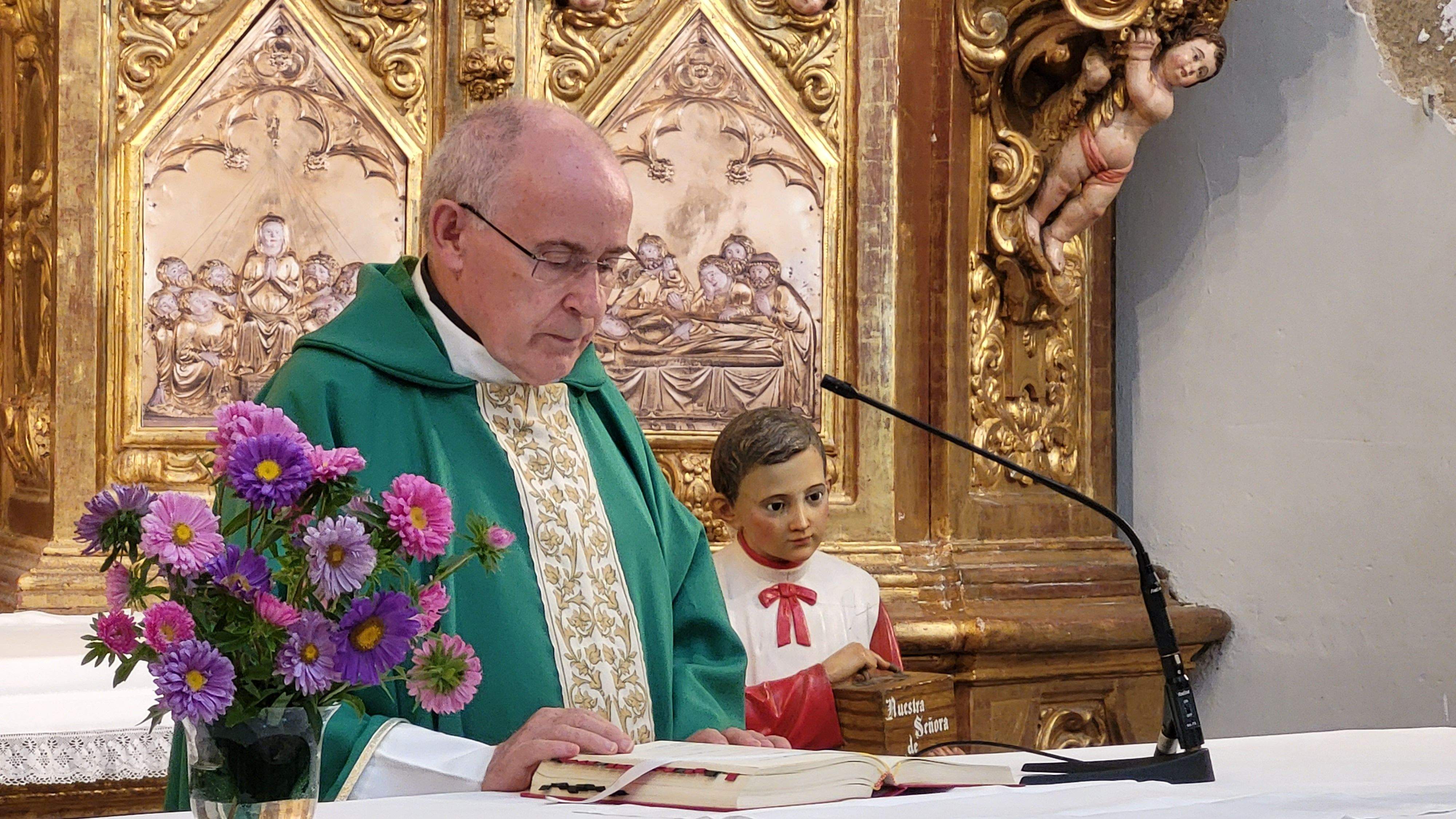 Don Nicolás López Congosto ha oficiado la misa.