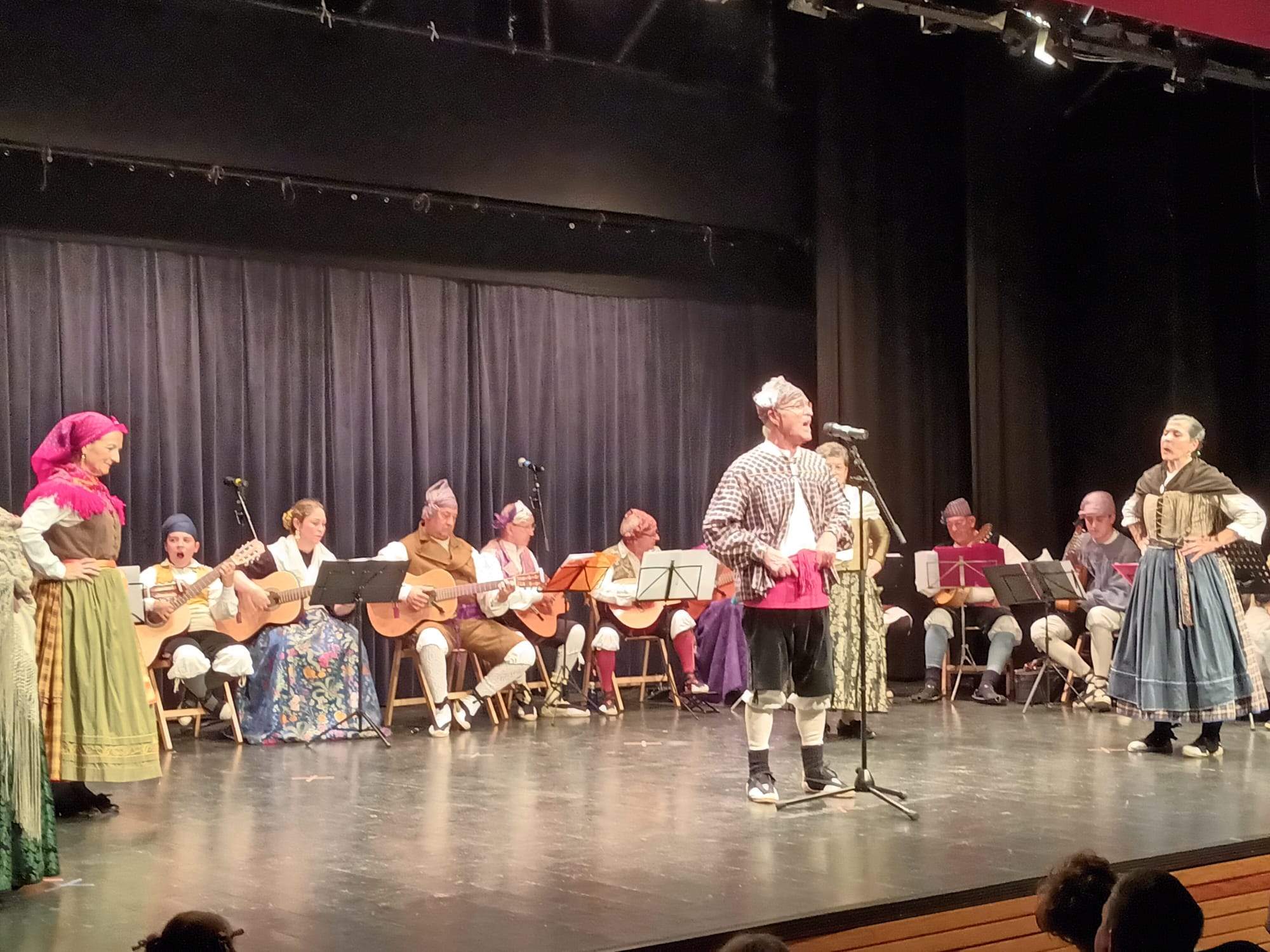 Santa Cecilia celebra el final de curso. Foto Sergio Bercero  