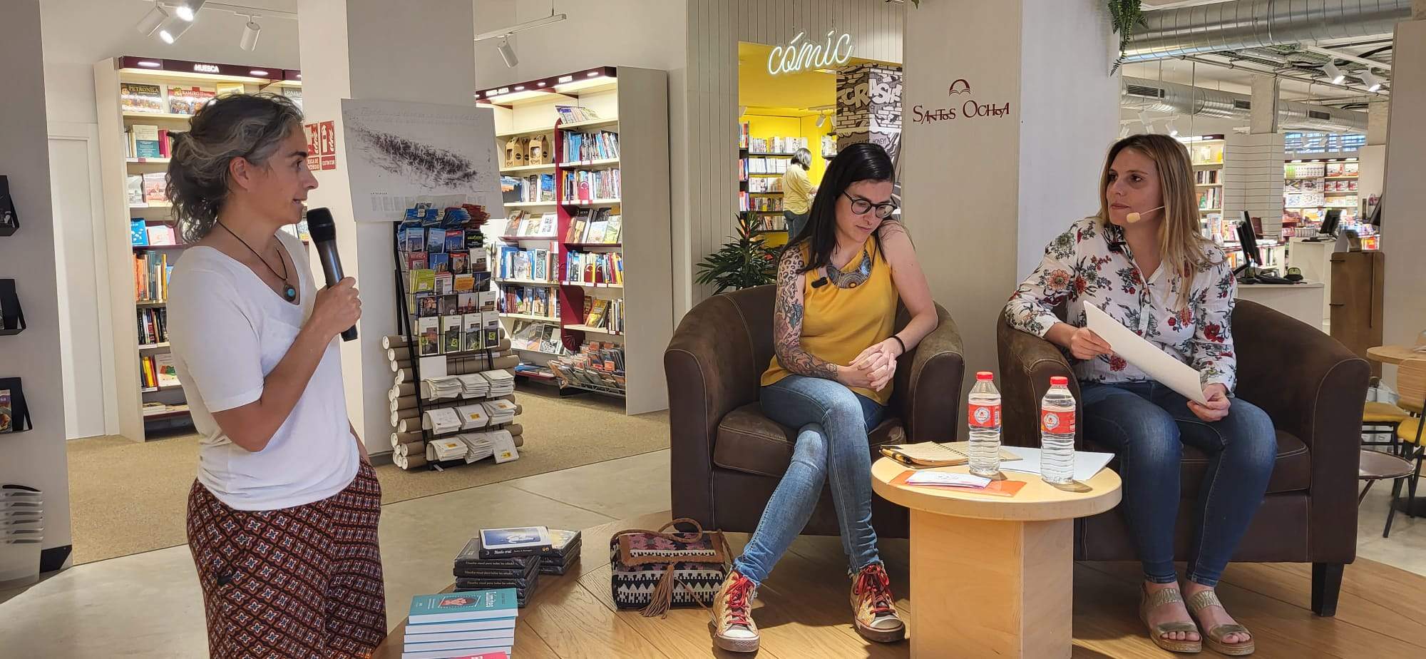 Charla en la librería Sanchos Ochoa de Huesca sobre educar sin premios ni castigos.