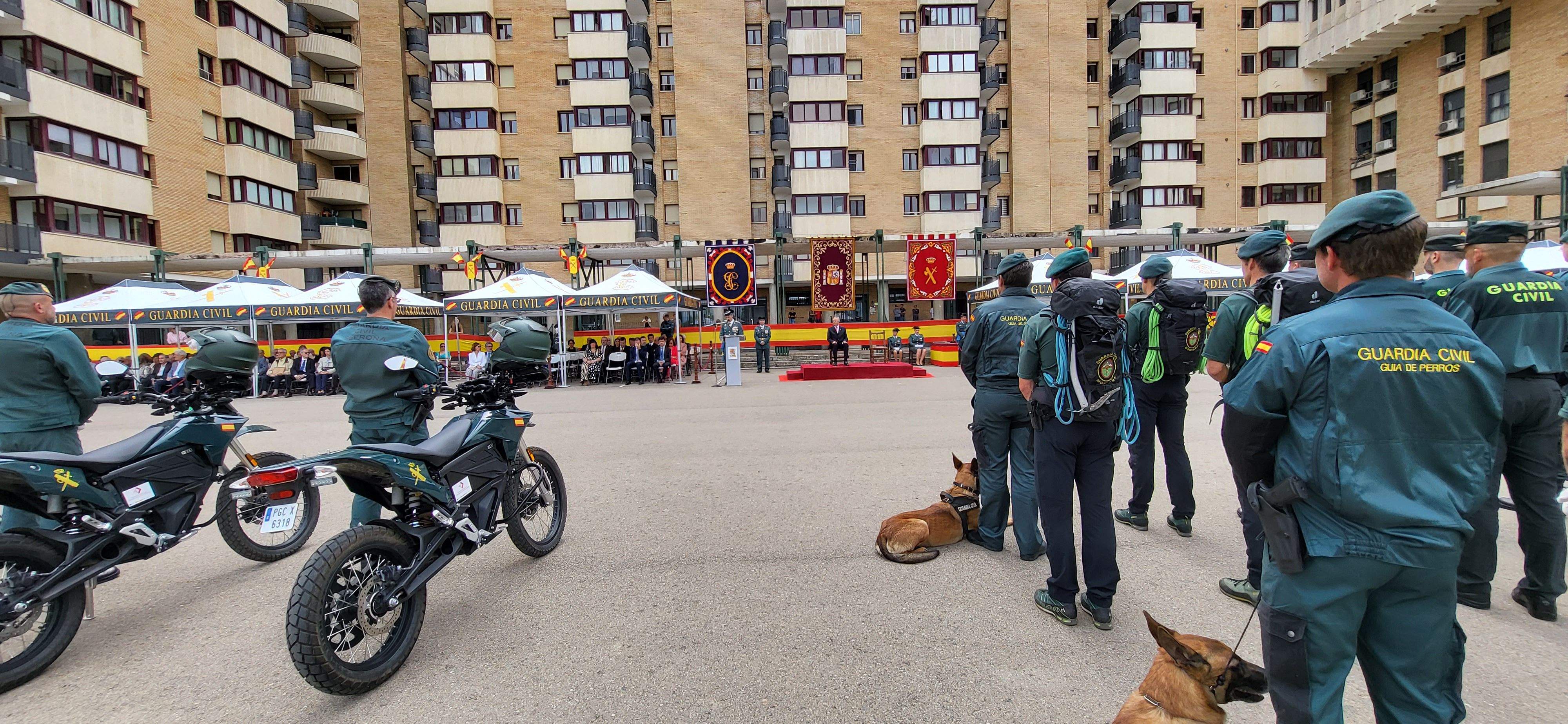 Celebración en Huesca del 179 aniversario de la Guardia Civil. Foto: Mercedes Manterola