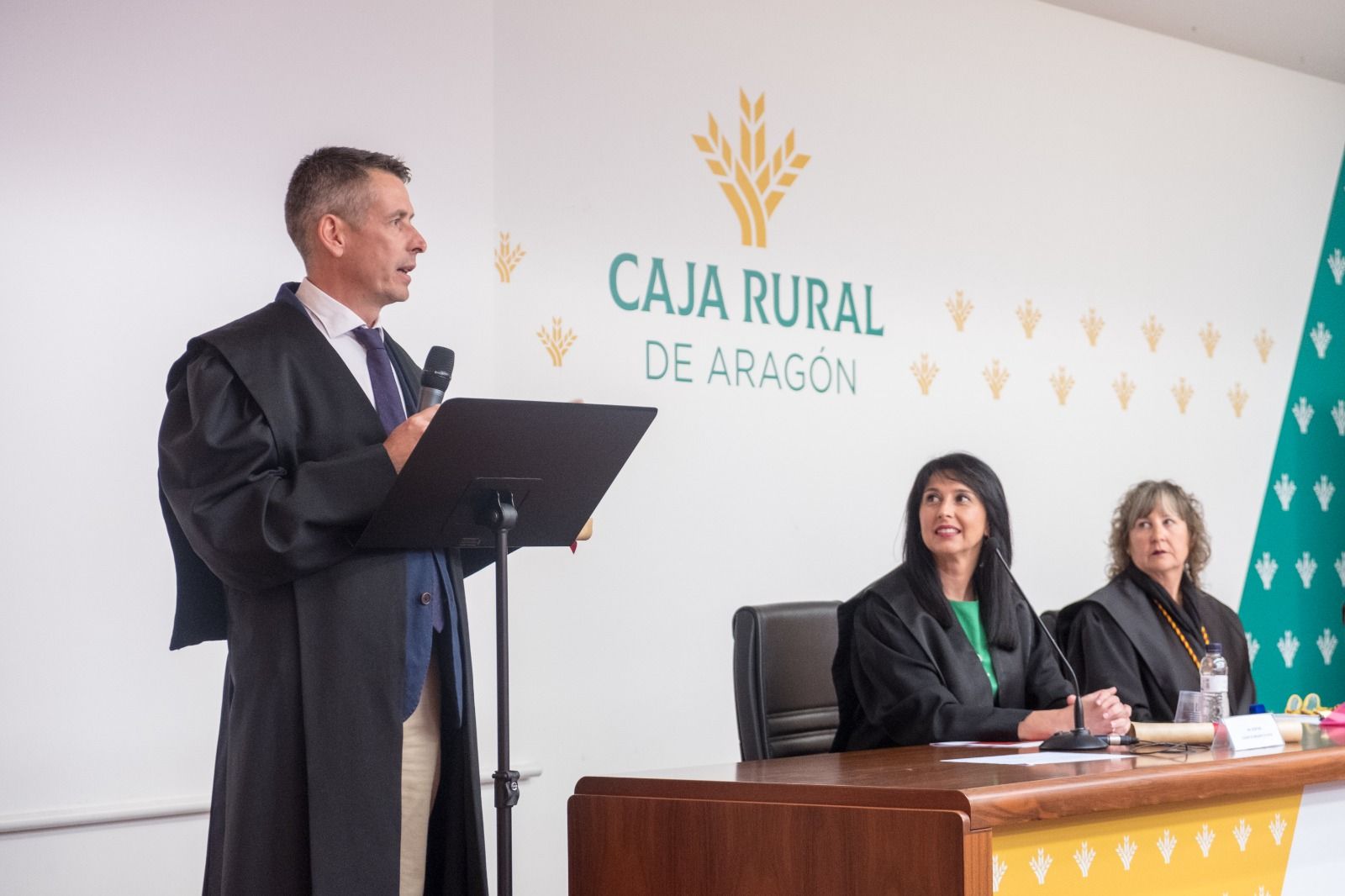 Celebración de la fiesta del Colegio de Abogados de Huesca. Foto AMA Visión