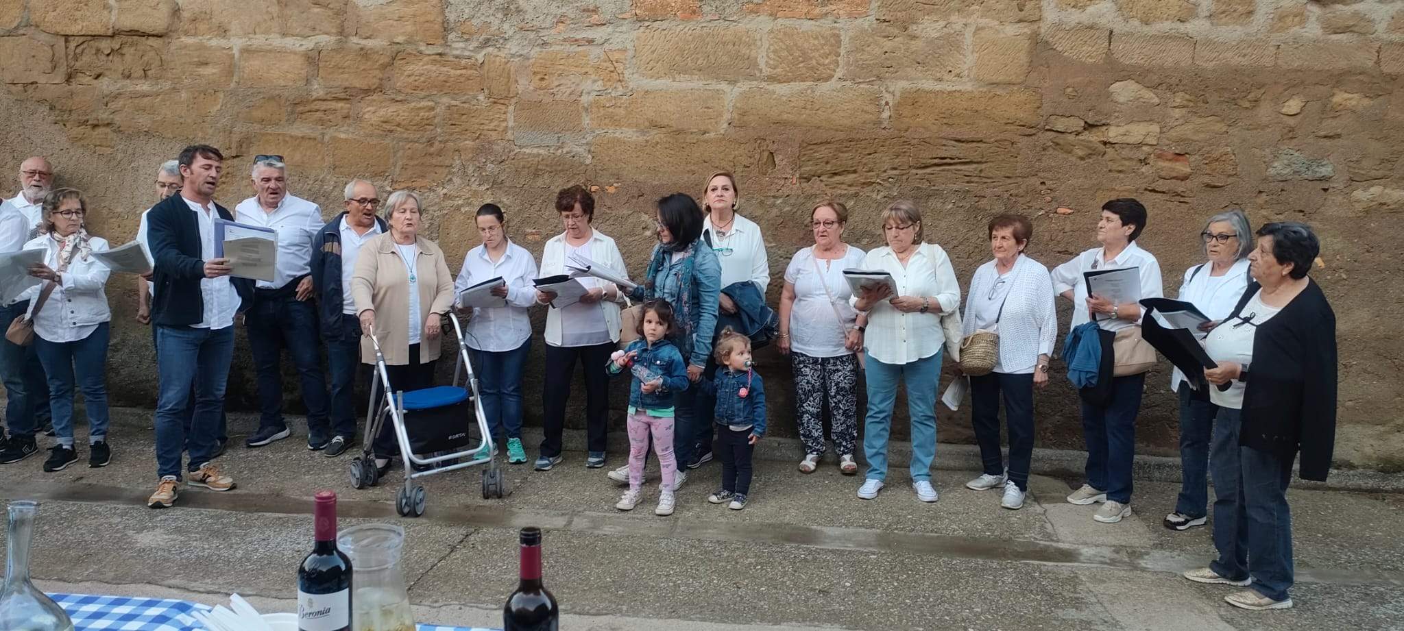 Comienzan las fiestas de Loporzano con una ronda musical y gastronómica