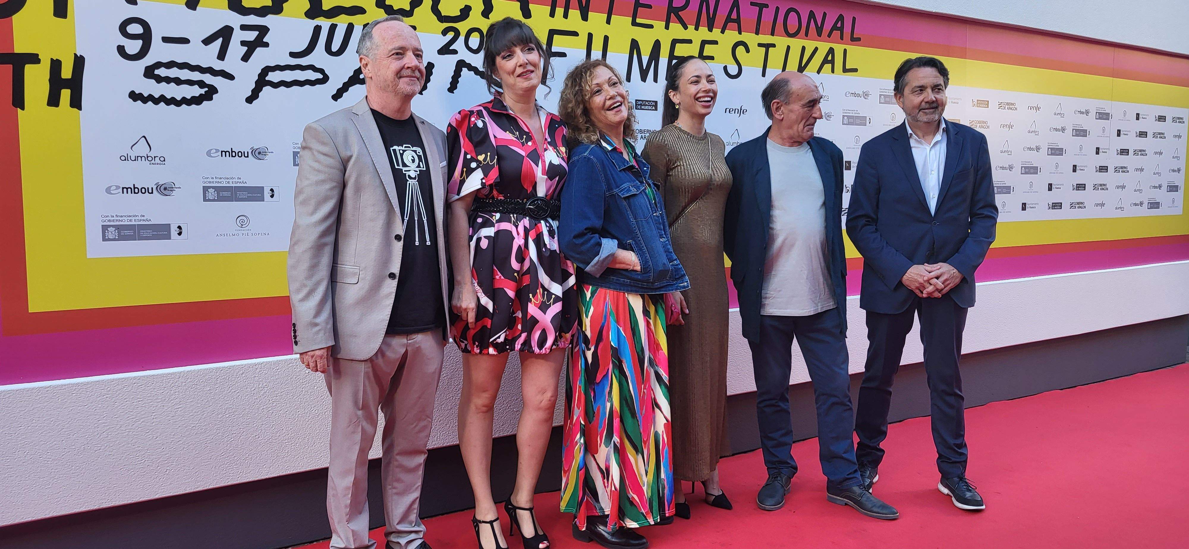 Ramón Lasaosa, Estela Rasal, Eulalia Ramón, Ana Saura, Manuel Avellanas y Bernardo Bergueret Foto Myriam Martínez