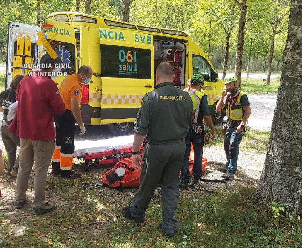 Imagen del rescate en el Lago Helado de Marboré. Foto Guardia Civil