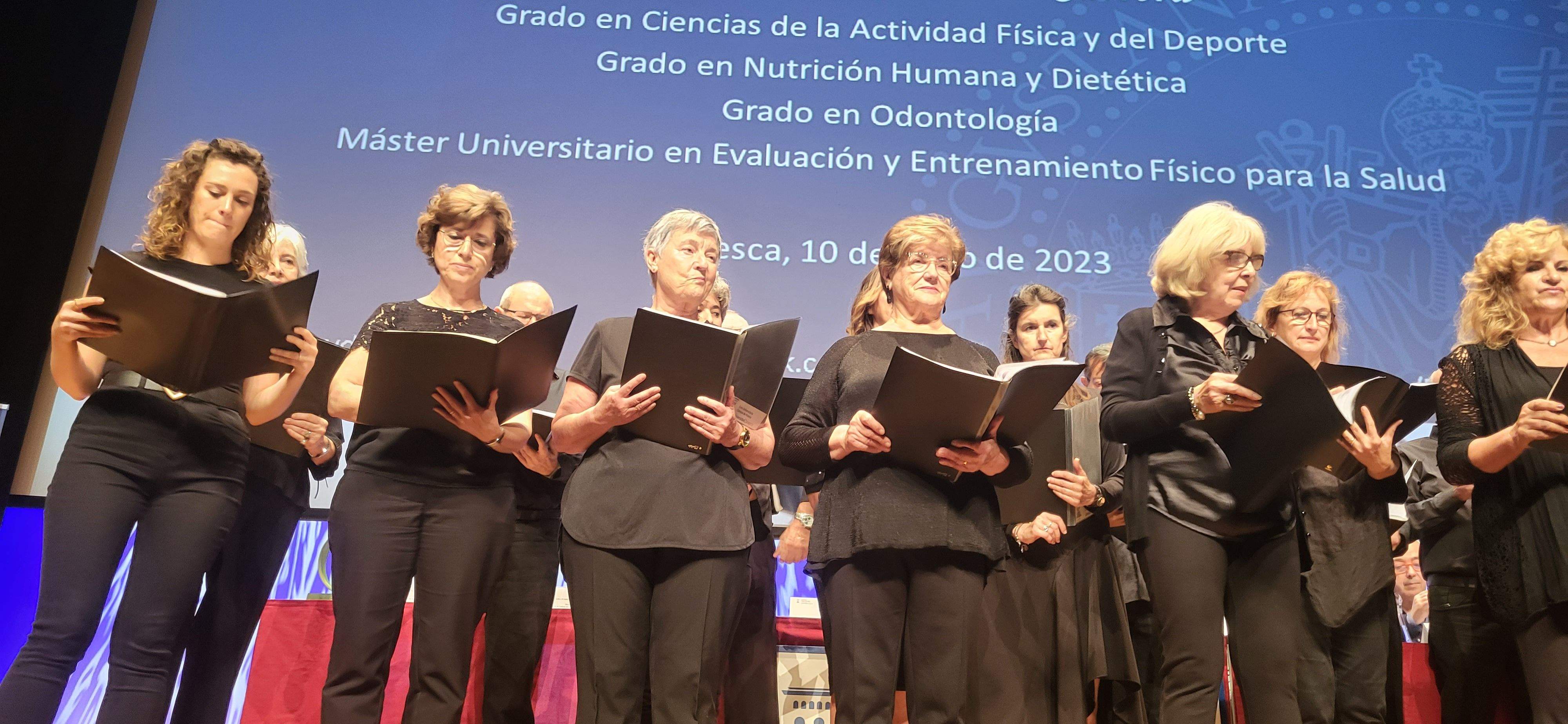 Graduación del alumnado de la Facultad de Ciencias de la Salud y el Deporte de Huesca. Foto Myriam Martínez