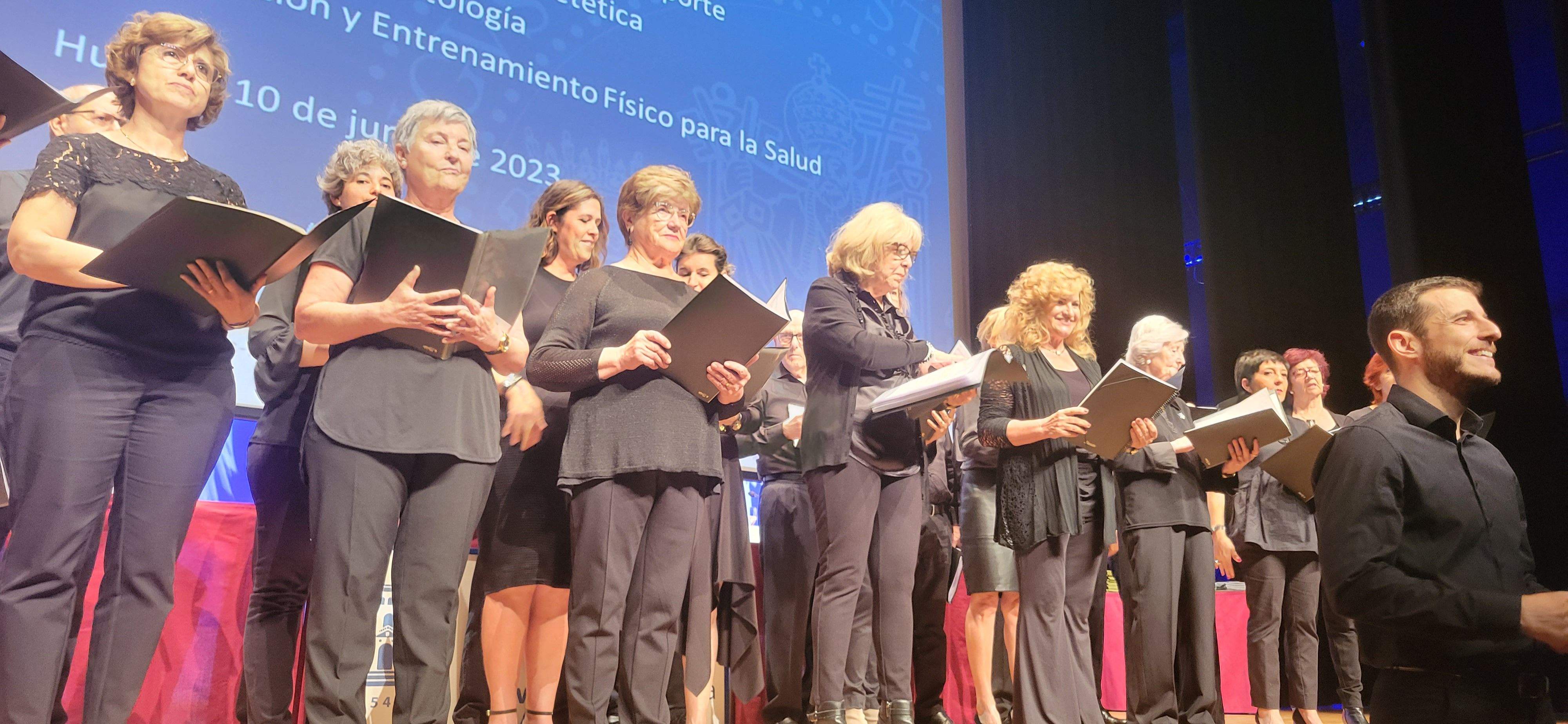 Graduación del alumnado de la Facultad de Ciencias de la Salud y el Deporte de Huesca. Foto Myriam Martínez