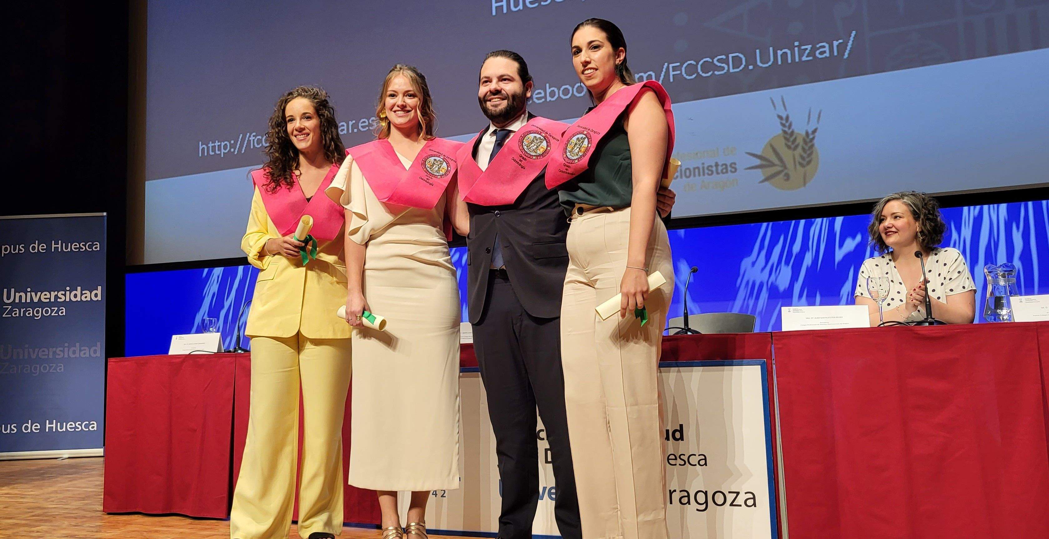 Graduación del alumnado de la Facultad de Ciencias de la Salud y el Deporte de Huesca. Foto Myriam Martínez