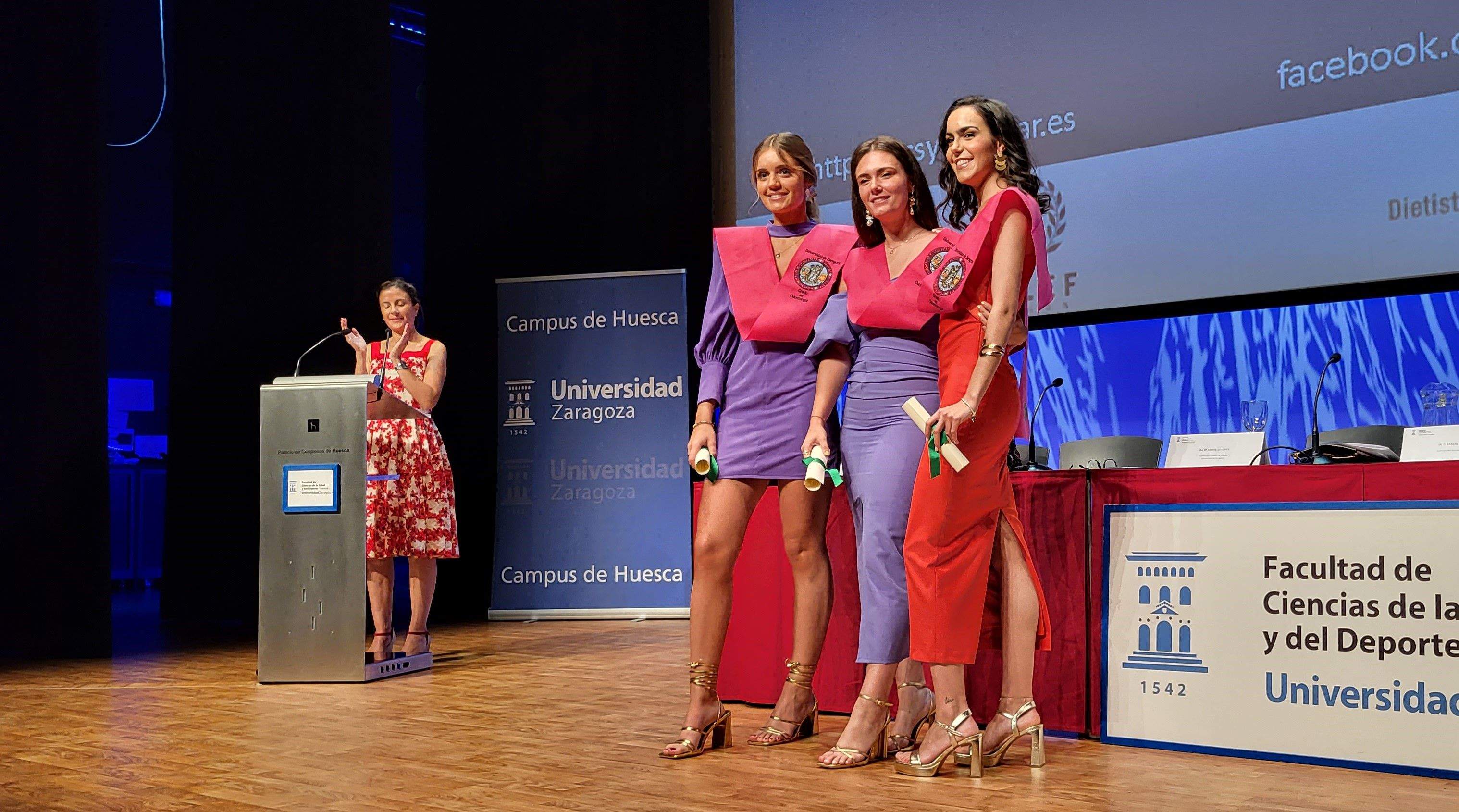 Graduación del alumnado de la Facultad de Ciencias de la Salud y el Deporte de Huesca. Foto Myriam Martínez