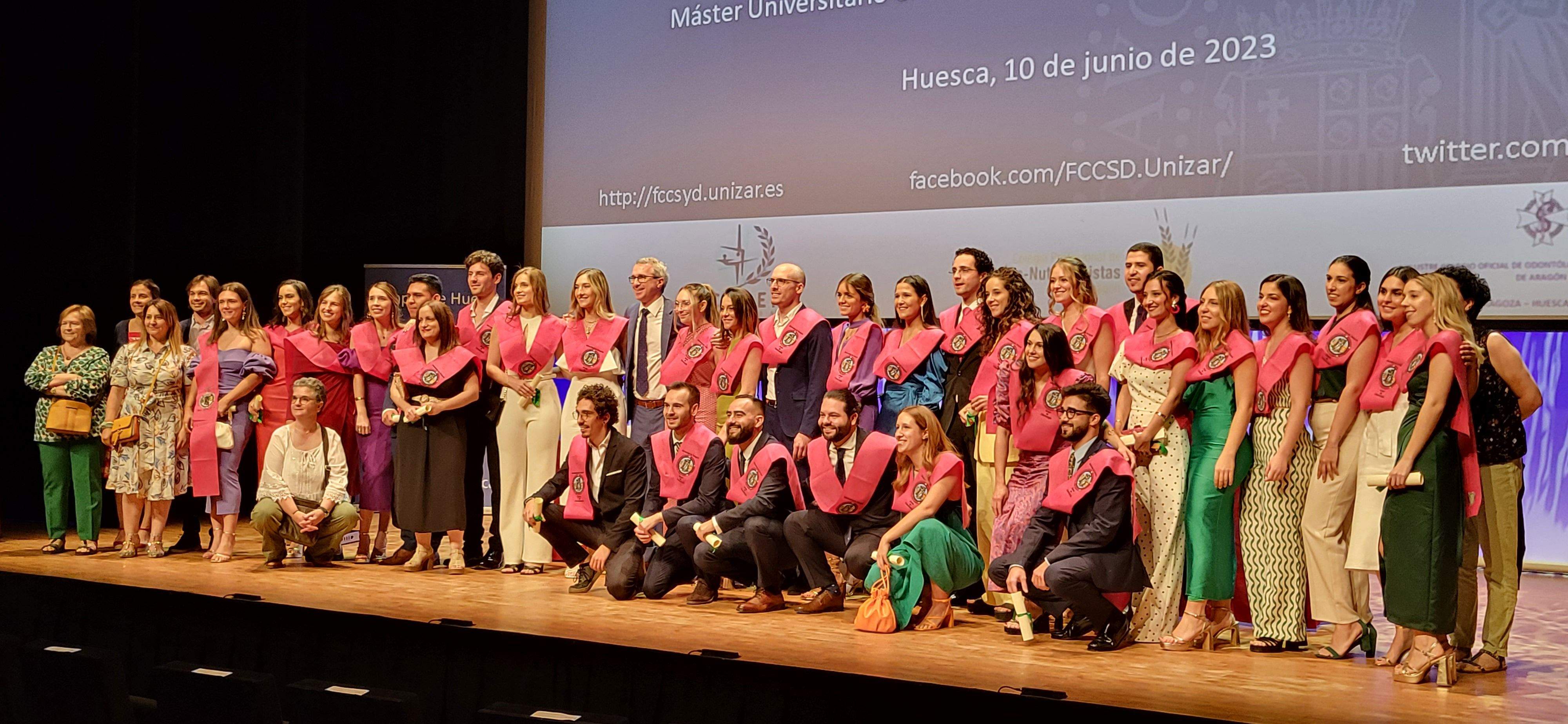 Graduación del alumnado de la Facultad de Ciencias de la Salud y el Deporte de Huesca. Foto Myriam Martínez