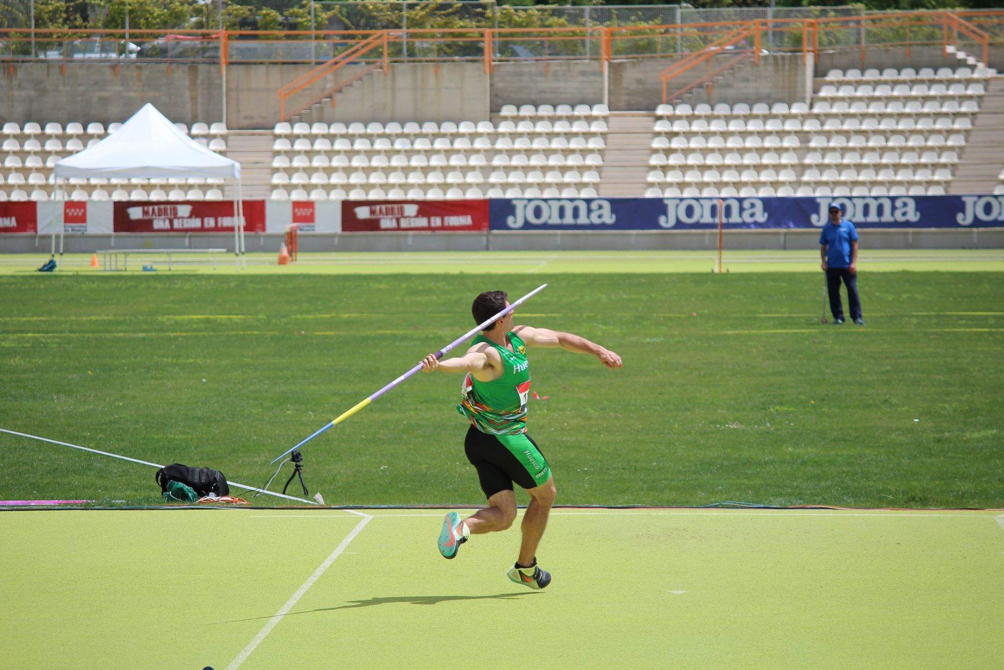 Jorge Franco, de nuevo imbatible en la jabalina.