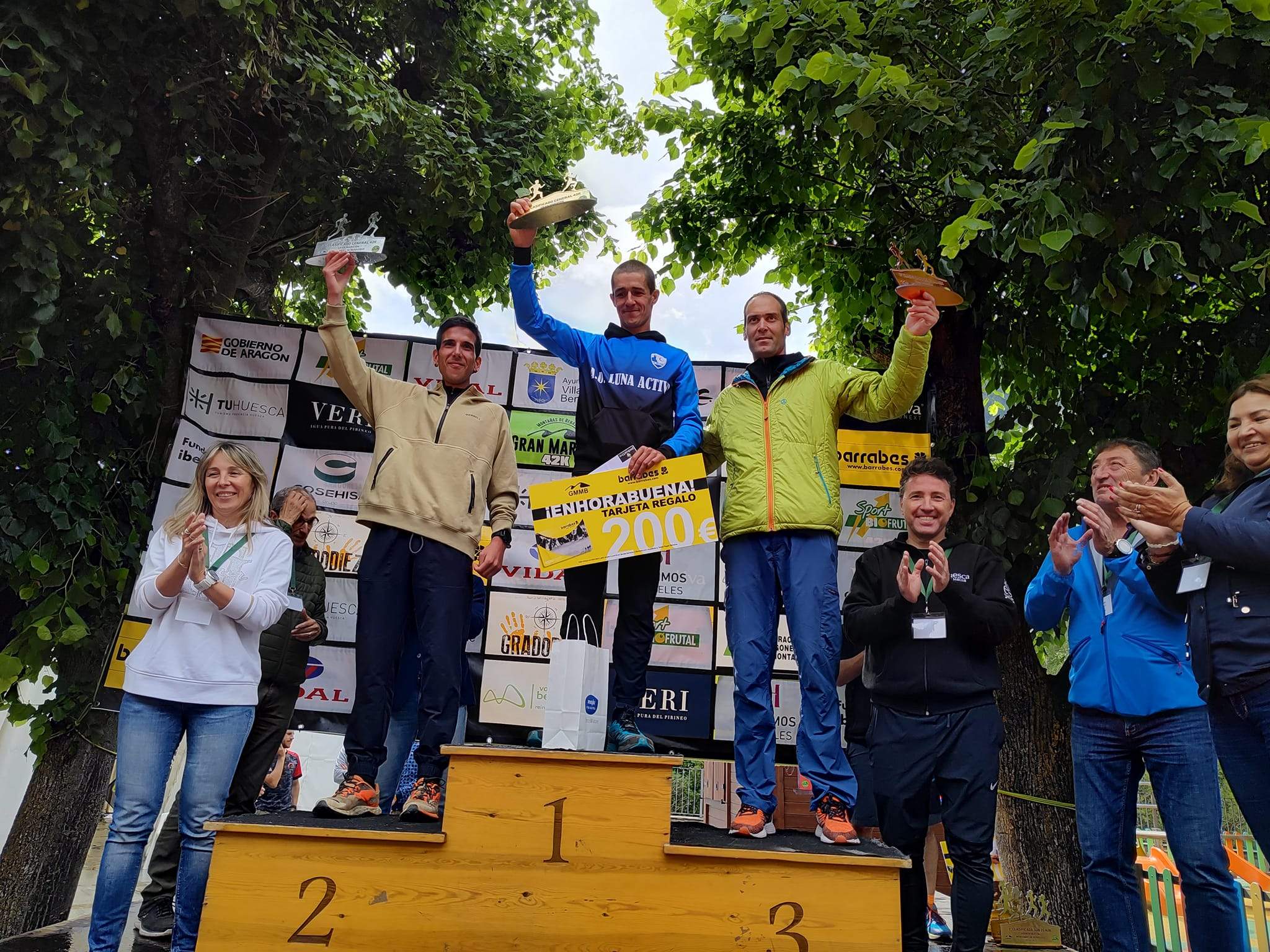 Podios 42K Foto GMMB 