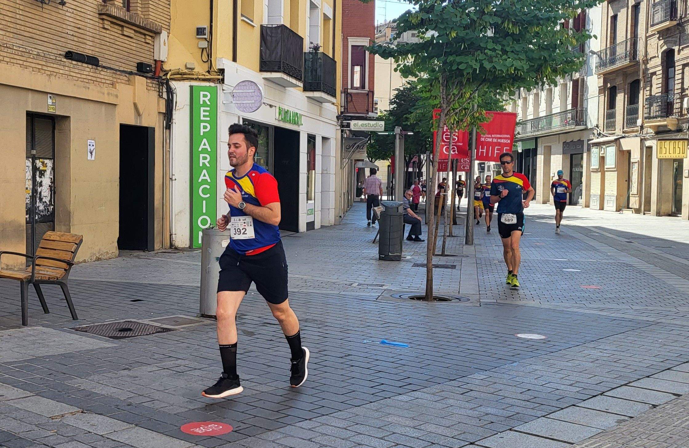 Carrera Ruta 091 en favor de Araela en Huesca. Foto: Mercedes Manterola