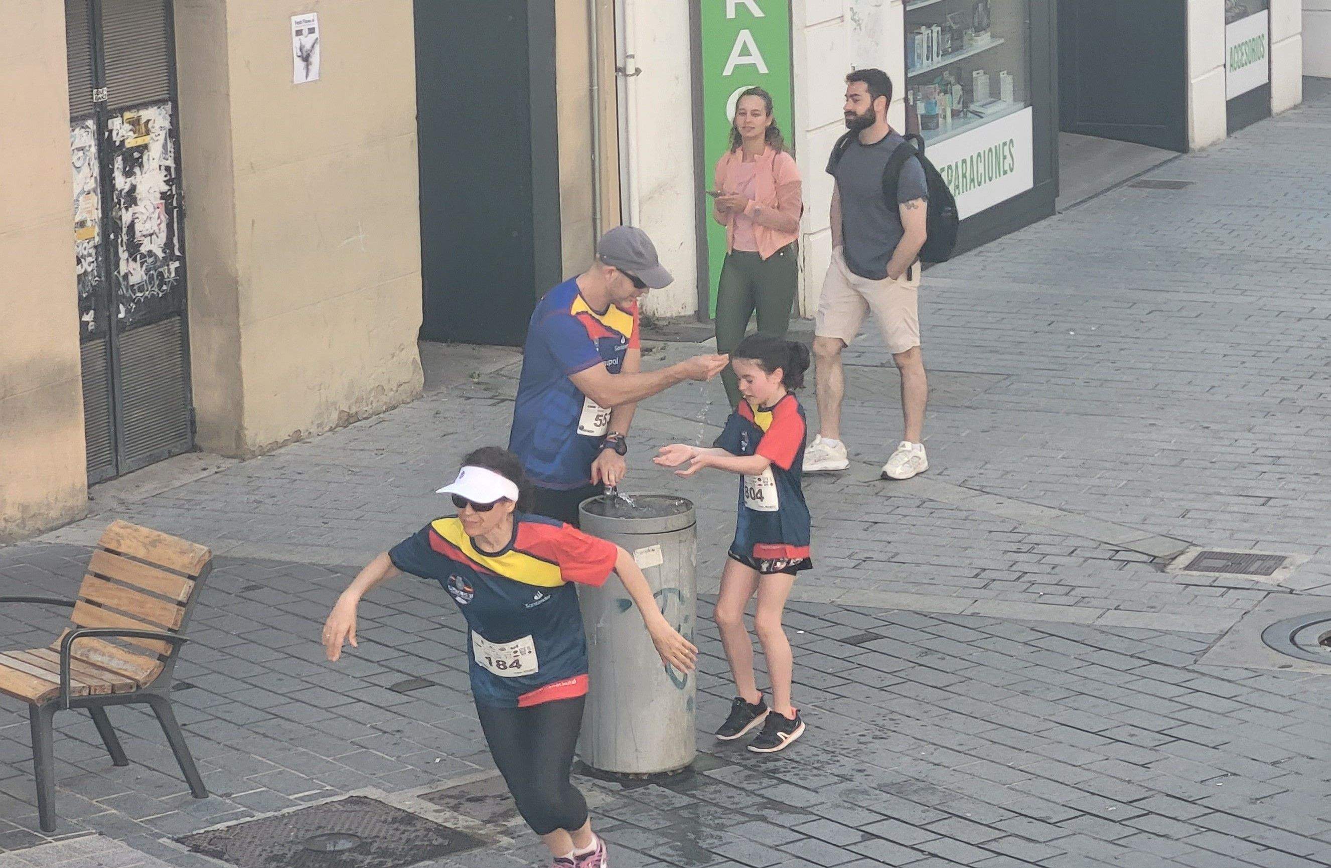 Carrera Ruta 091 en favor de Araela en Huesca. Foto: Mercedes Manterola