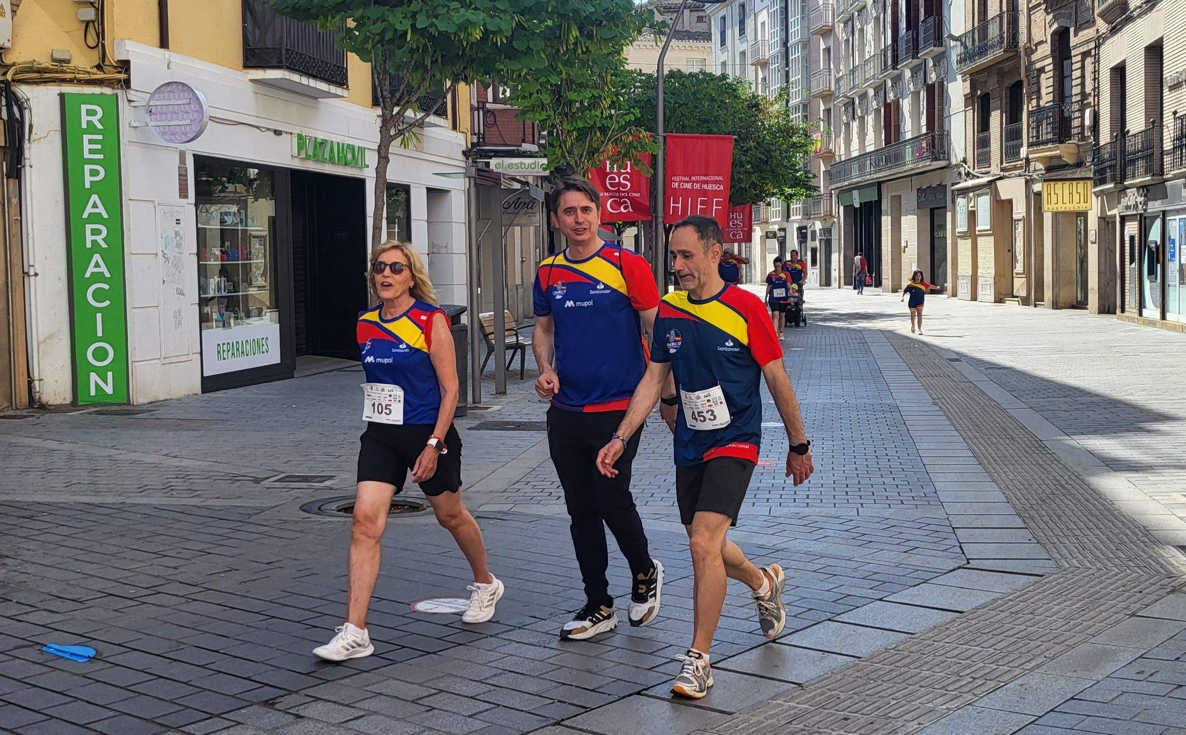 Carrera Ruta 091 en favor de Araela en Huesca. Foto: Mercedes Manterola