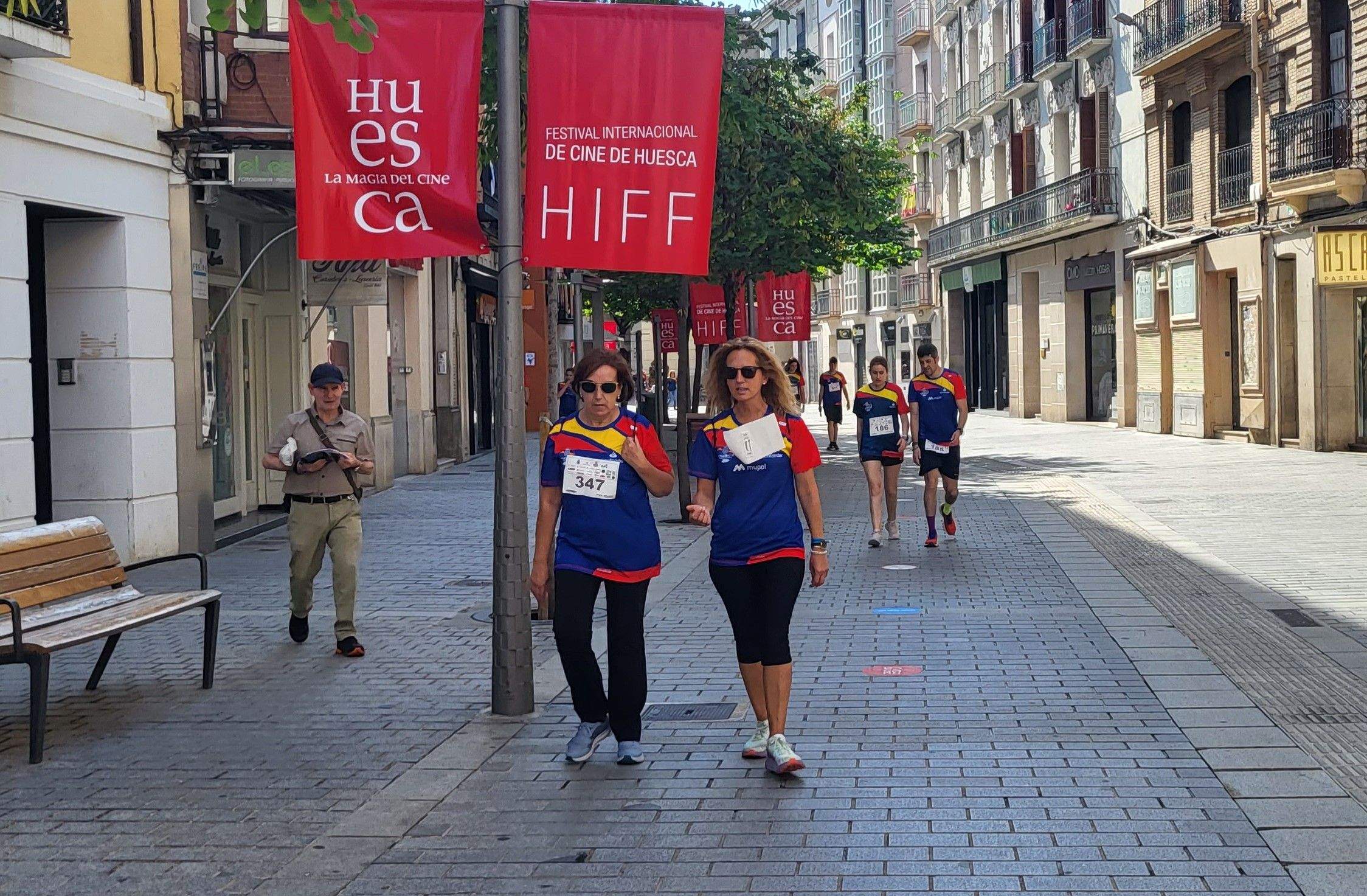 Carrera Ruta 091 en favor de Araela en Huesca. Foto: Mercedes Manterola