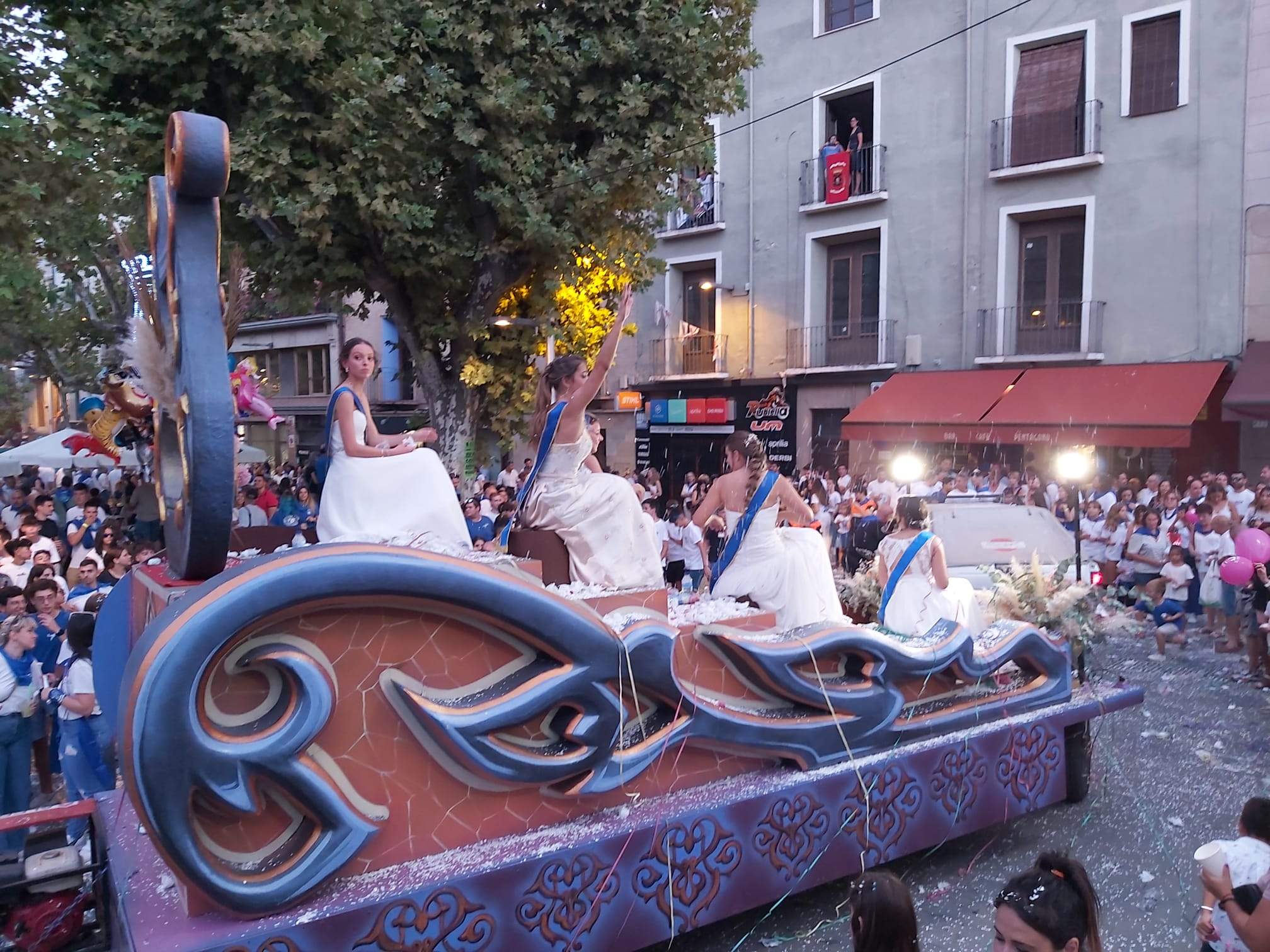Fiestas de Barbastro. El Coso Blanco Fiestas de Barbastro. El Coso Blanco