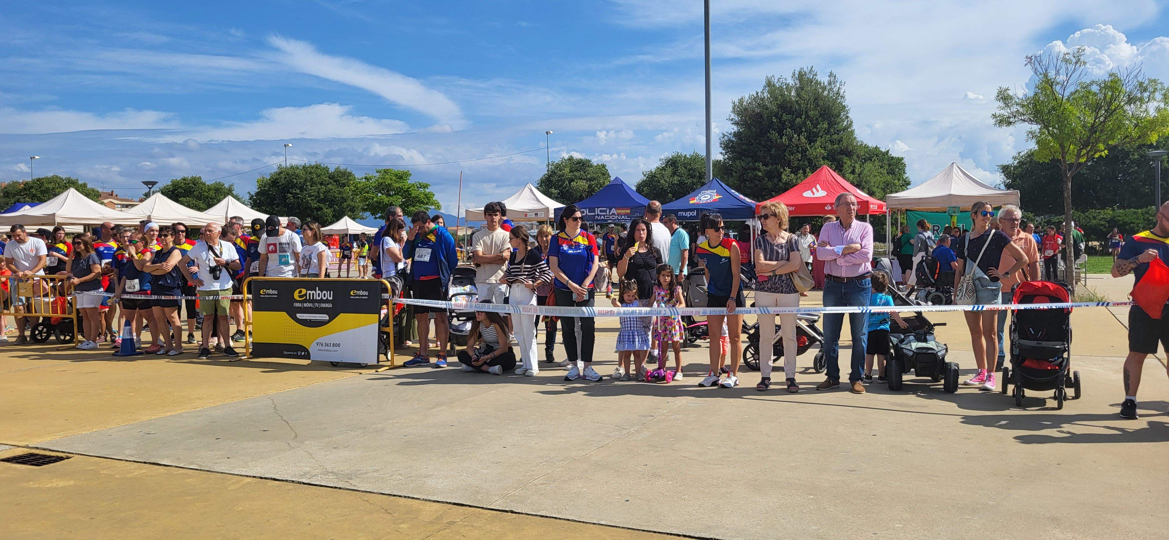 Carrera Ruta 091 en Huesca en favor de los enfermos de ELA. Foto Myriam Martínez