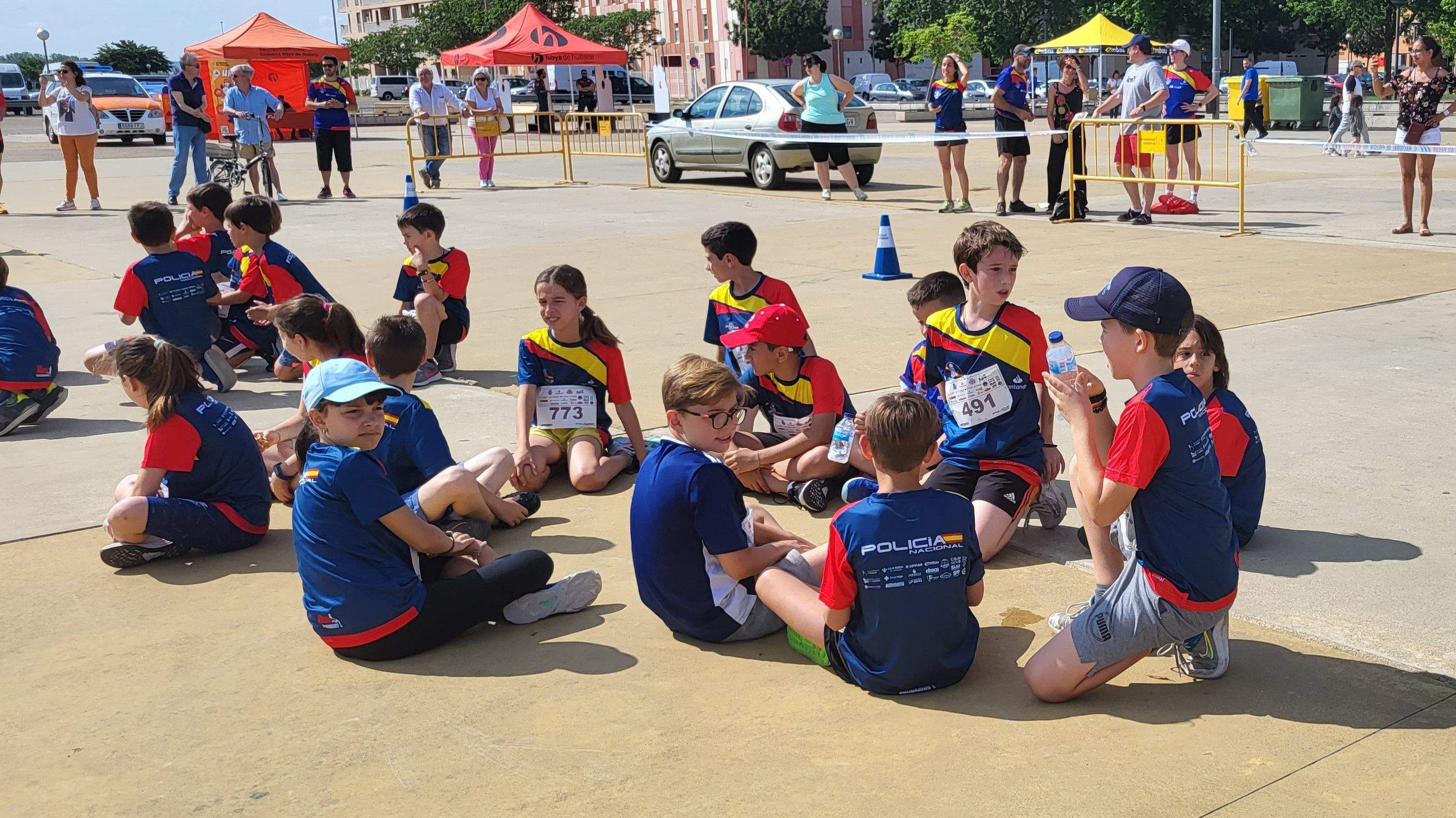 Carrera Ruta 091 en Huesca en favor de los enfermos de ELA. Foto Myriam Martínez