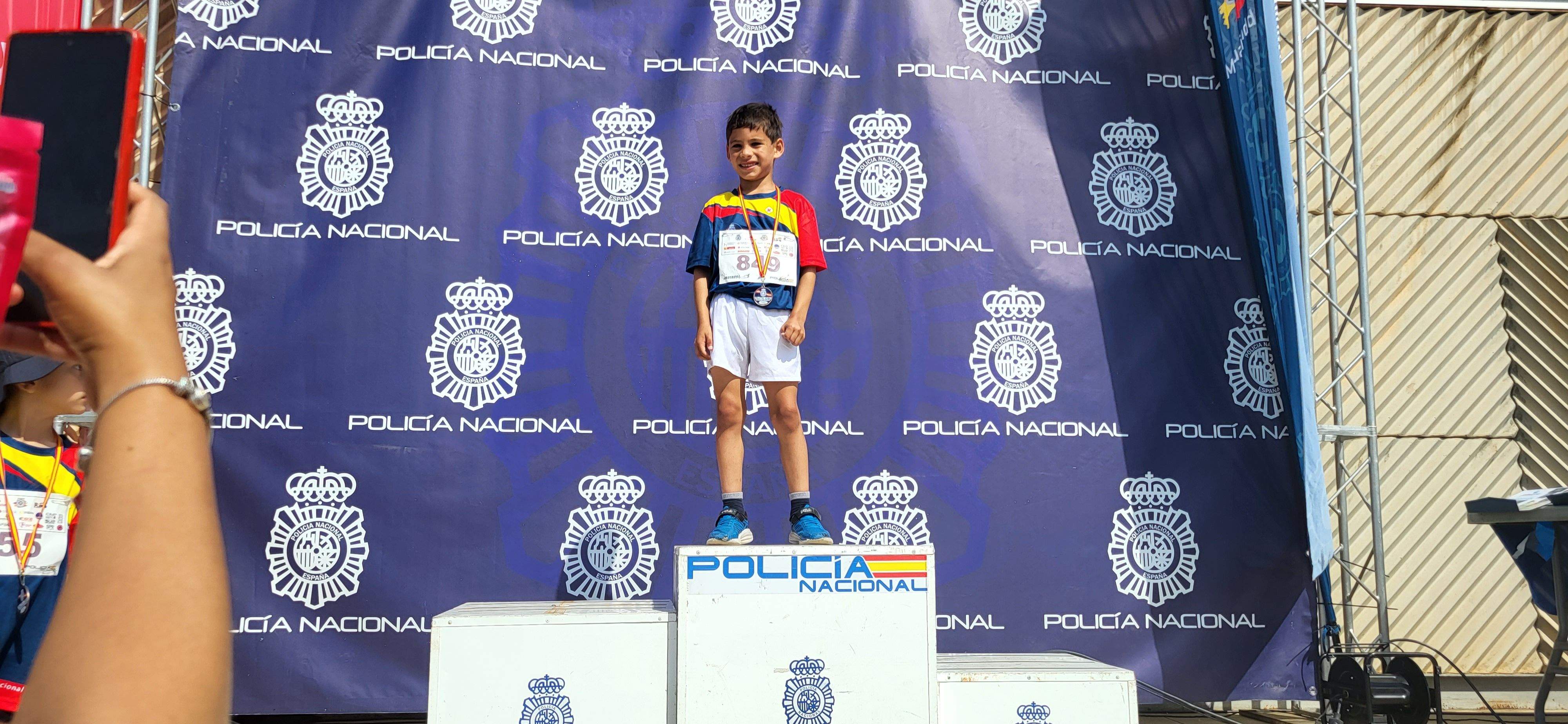 Carrera Ruta 091 en Huesca en favor de los enfermos de ELA. Foto Myriam Martínez