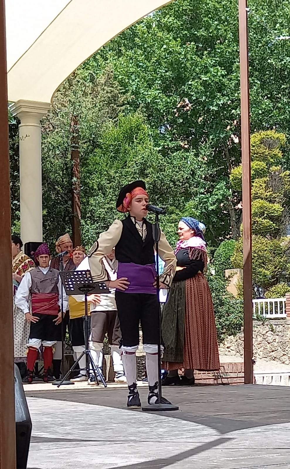 Agrupación Folklórica Santa Cecilia. 