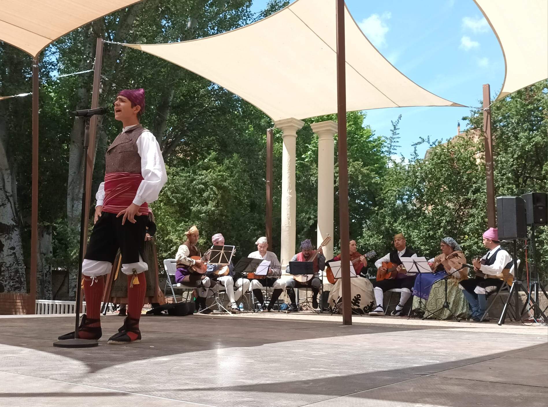 Agrupación Folklórica Santa Cecilia. 
