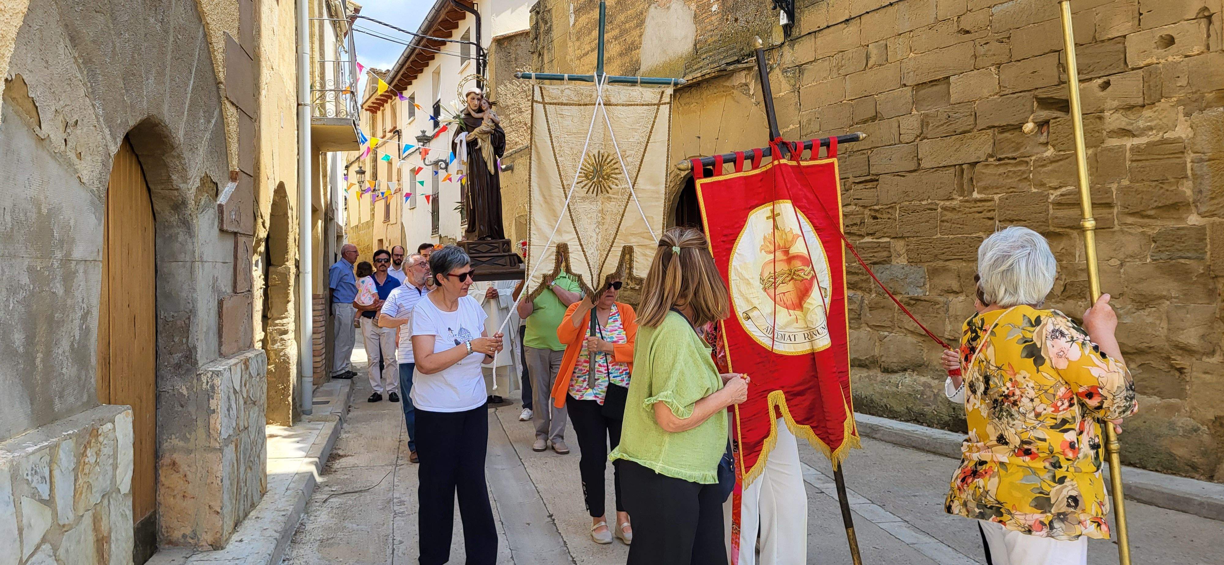 Fiestas en Loporzano en honor a San Antonio. Foto: Mercedes Manterola