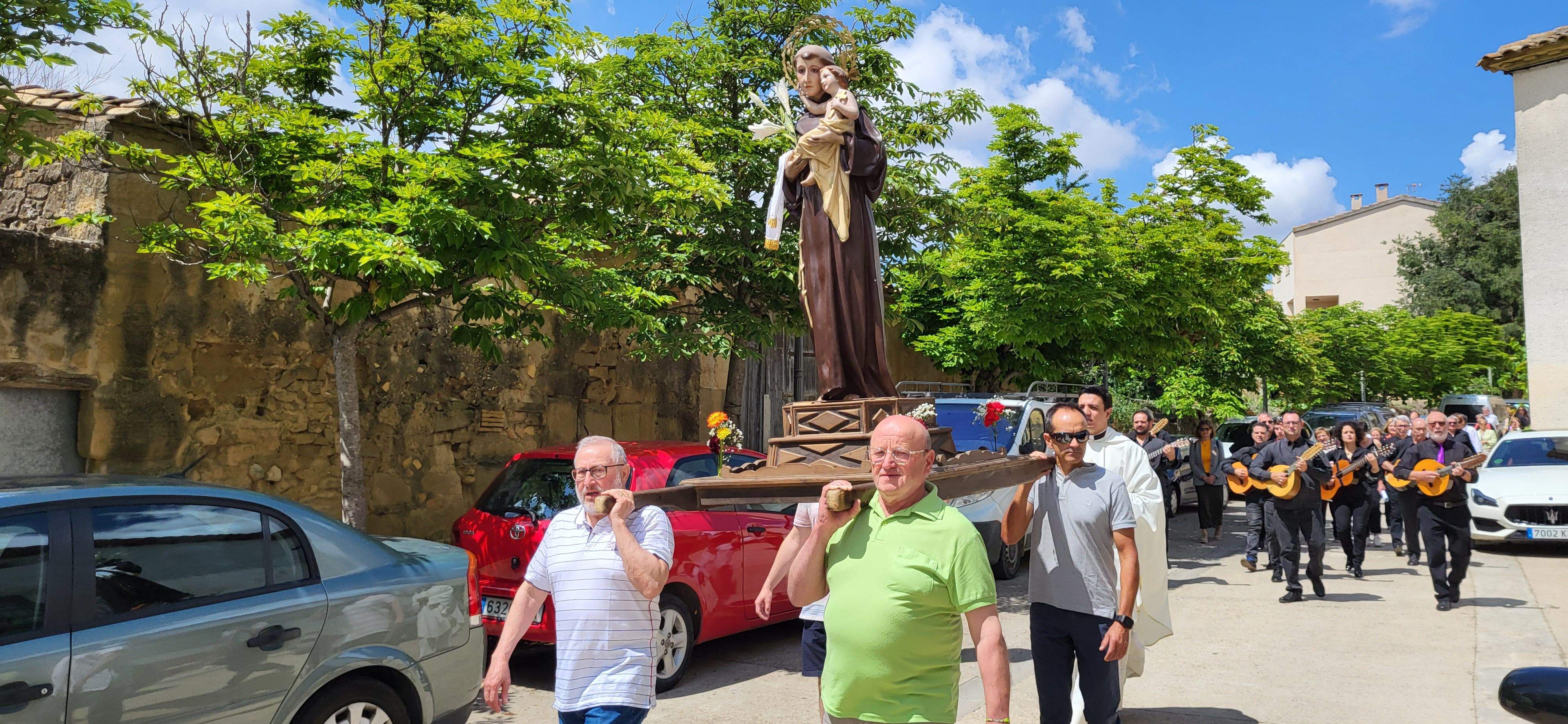 Fiestas en Loporzano en honor a San Antonio. Foto: Mercedes Manterola