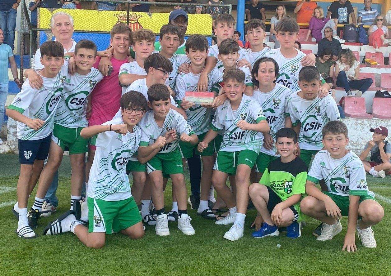 Peñas Oscenses, campeón en infantil.