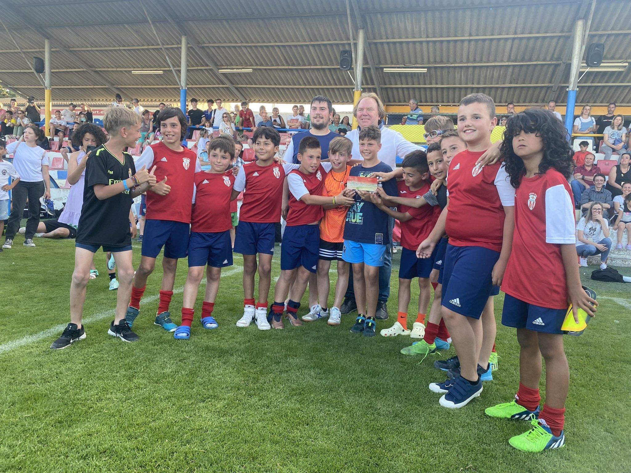 Sabiñánigo, tercero en benjamín.