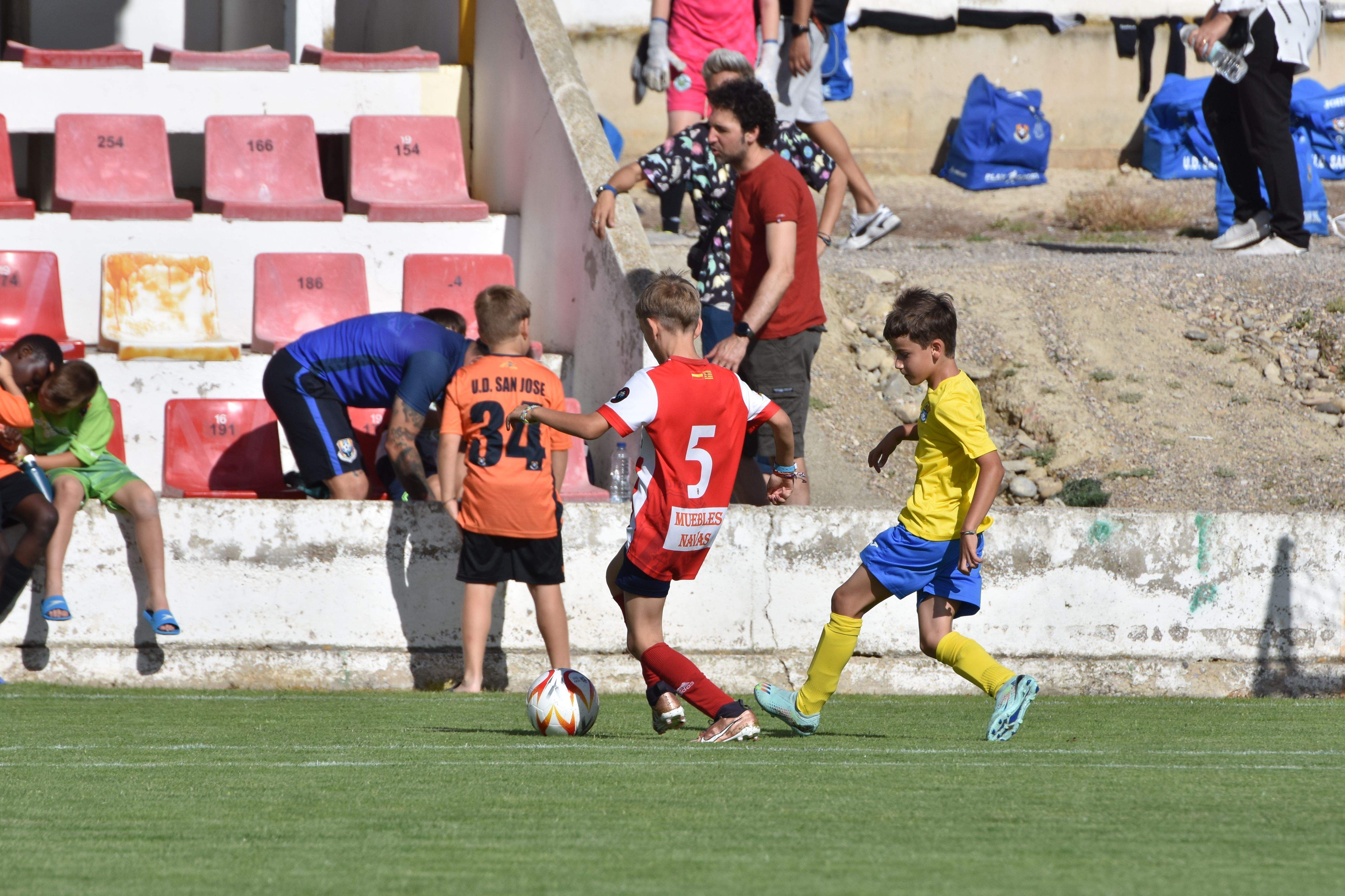XXI Día Deporte Base Almudévar. Foto: Alfredo Royo