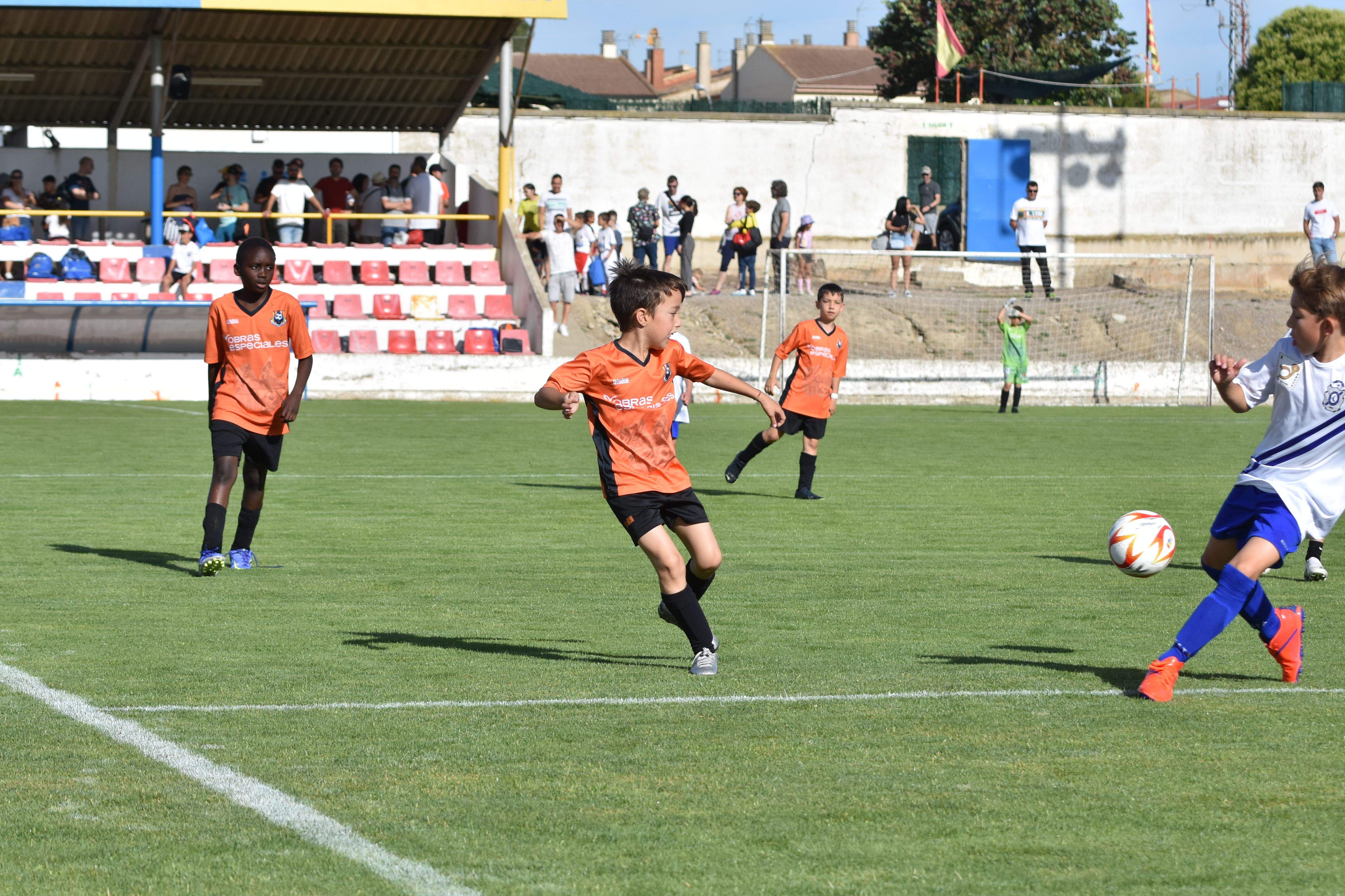 XXI Día Deporte Base Almudévar. Foto: Alfredo Royo