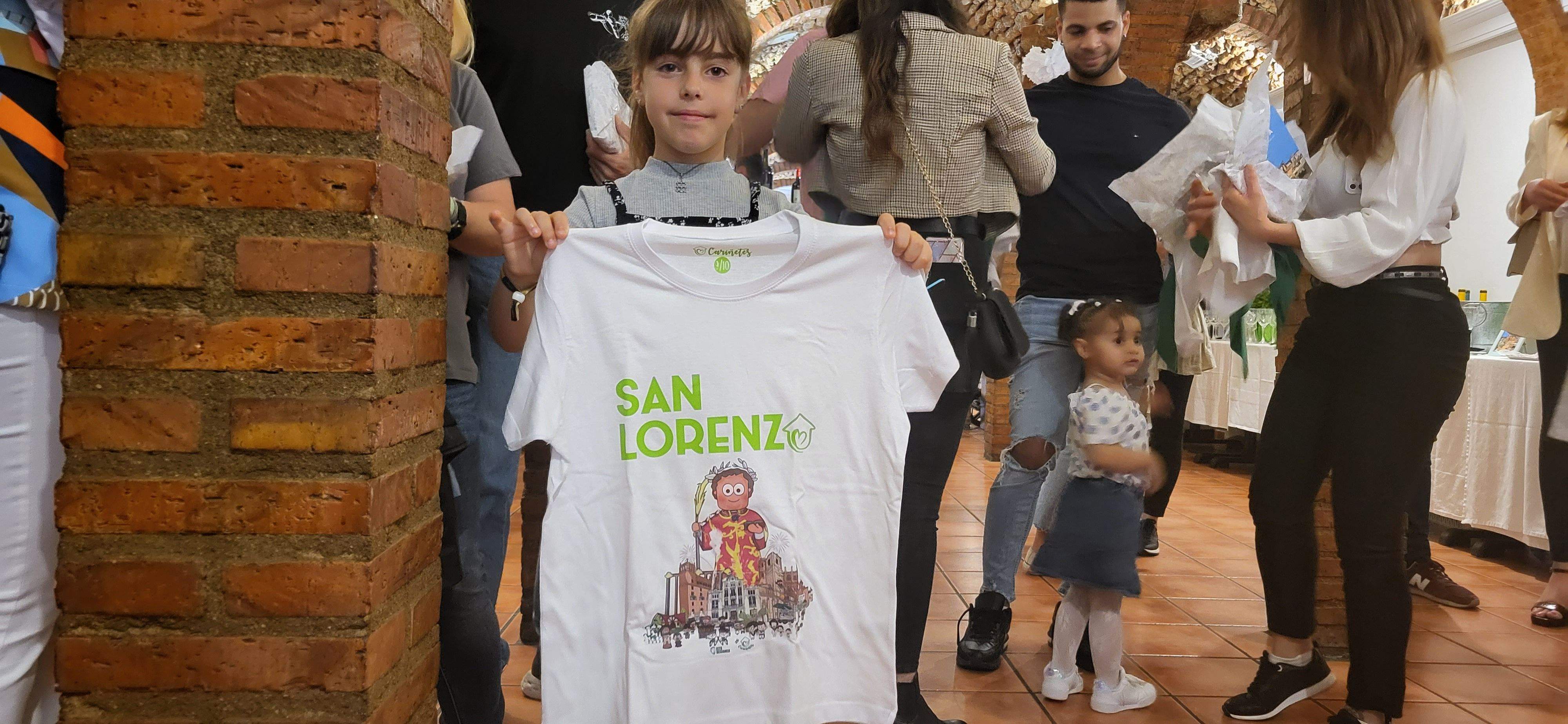 Nueva colección de "Cariñetes" para San Lorenzo. Foto Myriam Martínez