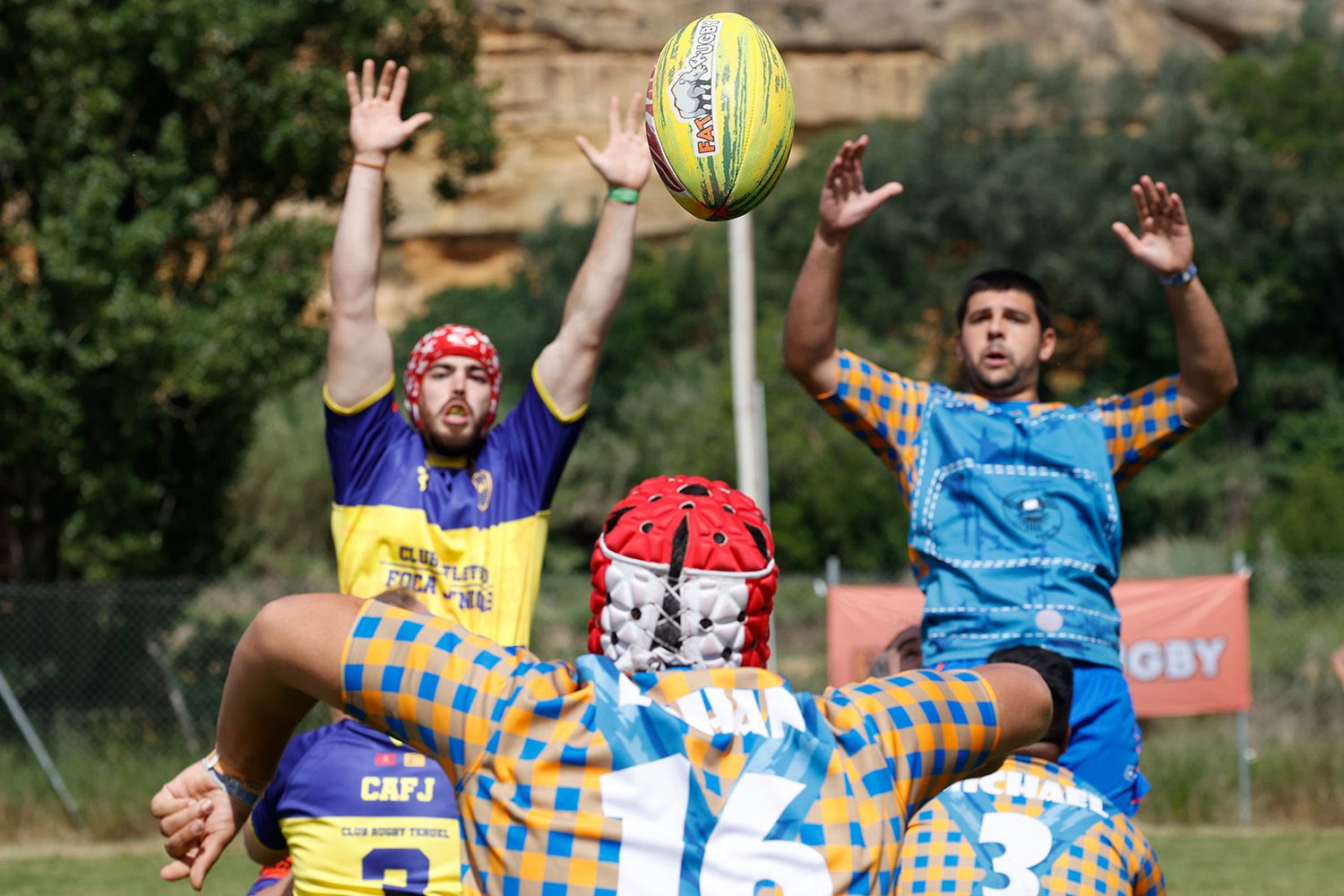 Un momento del torneo en Monzón.