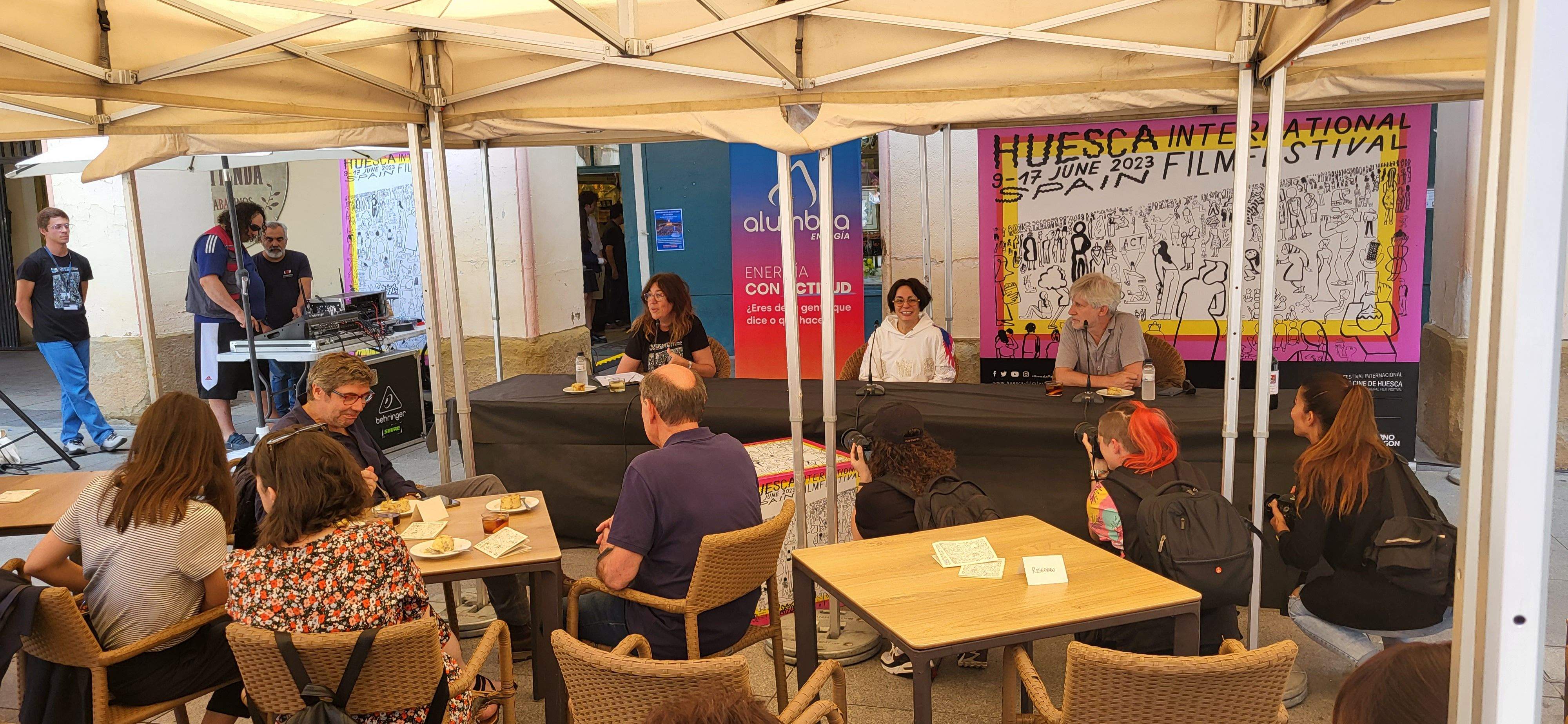 Vermú con... Gaizka Urresti y Nata Moreno. Foto Myriam Martínez