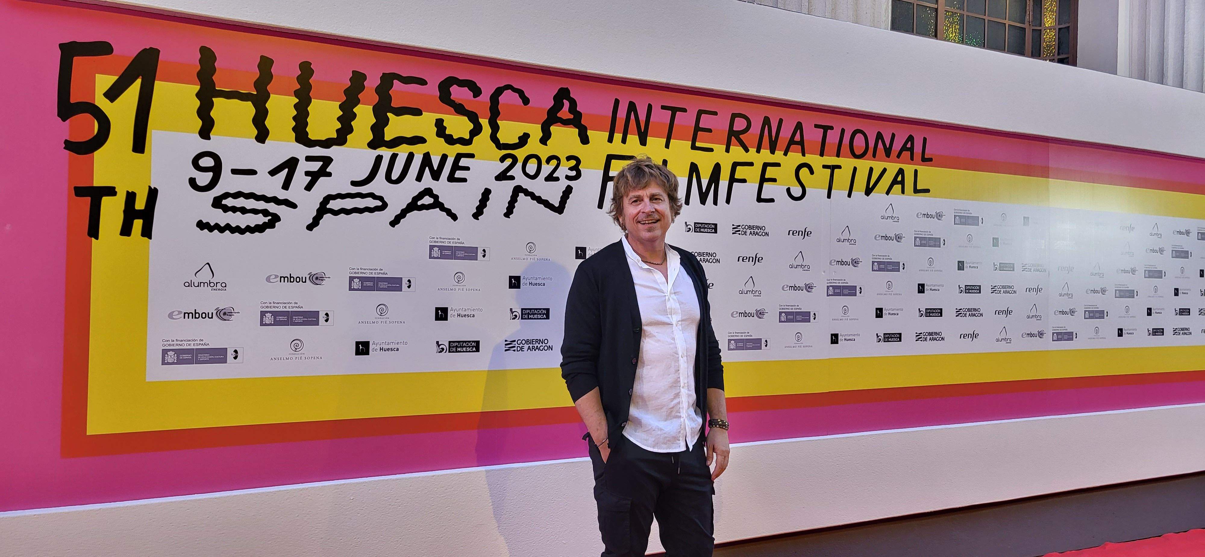 La compañía de Alfonso Palomares actúa en Berdún. Foto Myriam Martínez