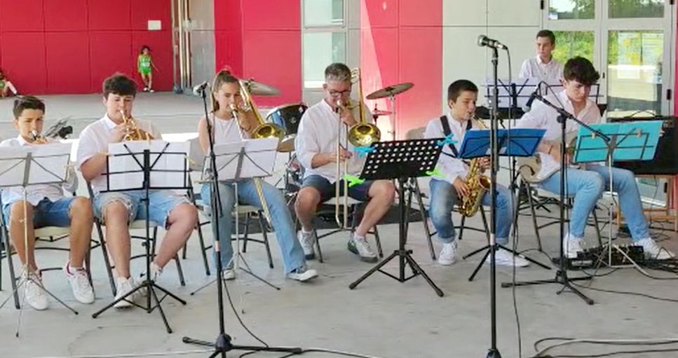 La Huesca Big Band Junior debuta en la Bendita Ruina La Huesca Big Band Junior debuta en la Bendita Ruina